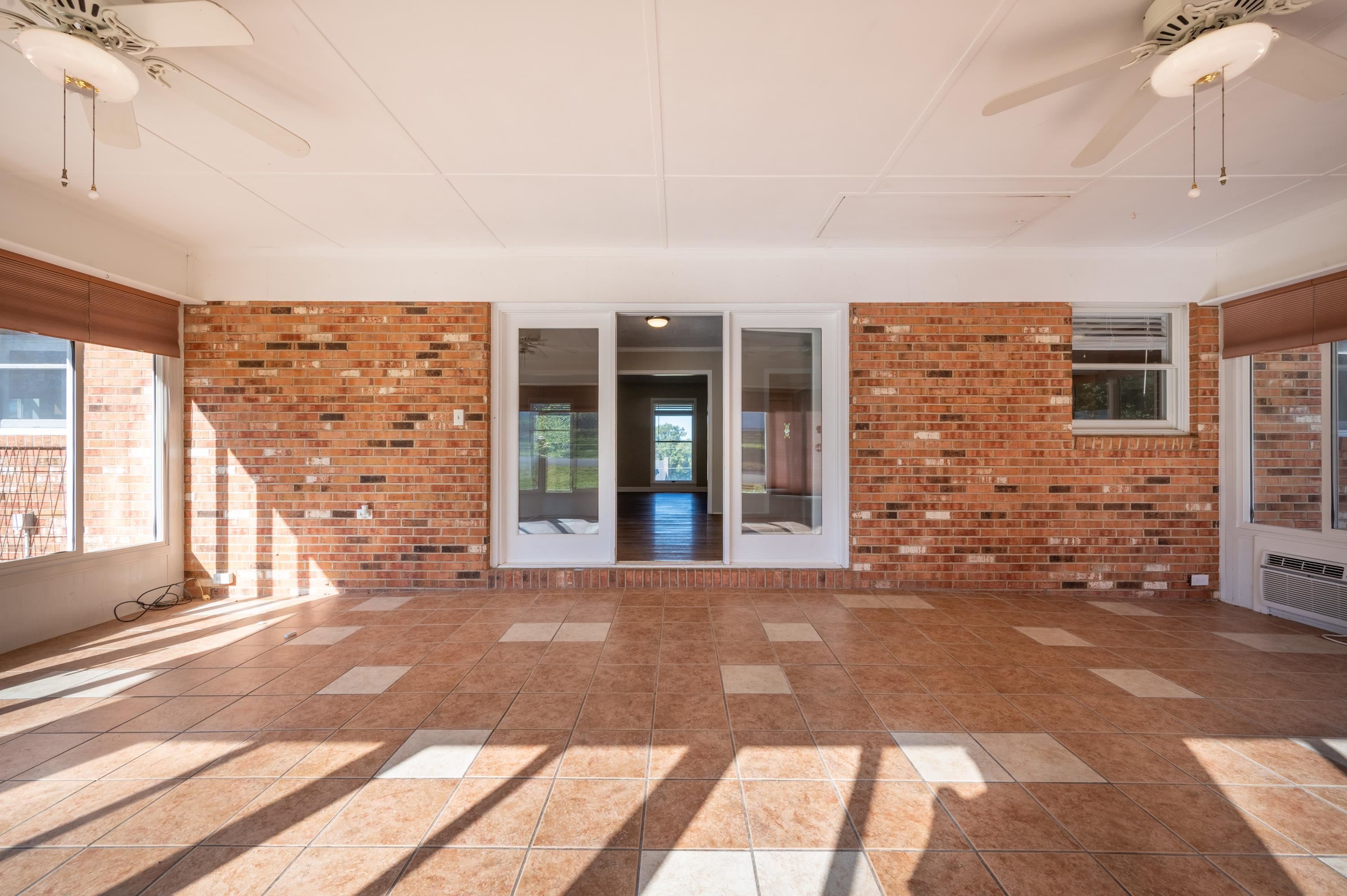 329 Parkway Lane S Floyd VA 24091