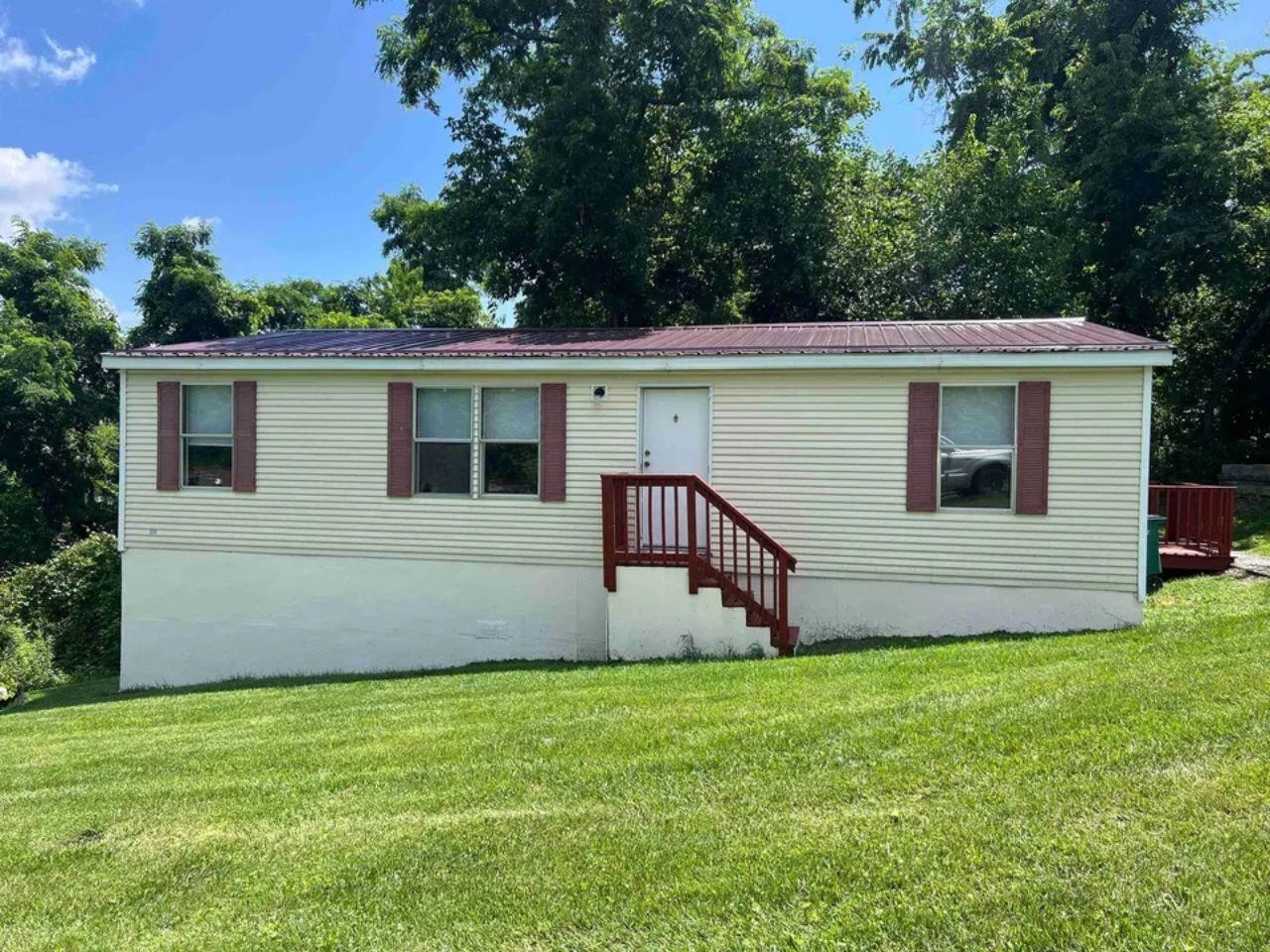 Christiansburg VA, 1117 Long Street