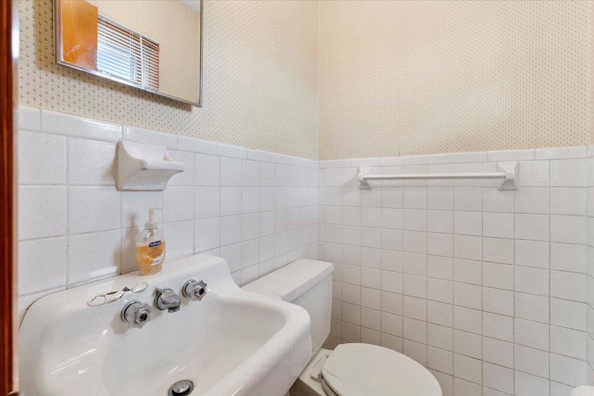 1513 Overton Drive Pulaski VA 24301