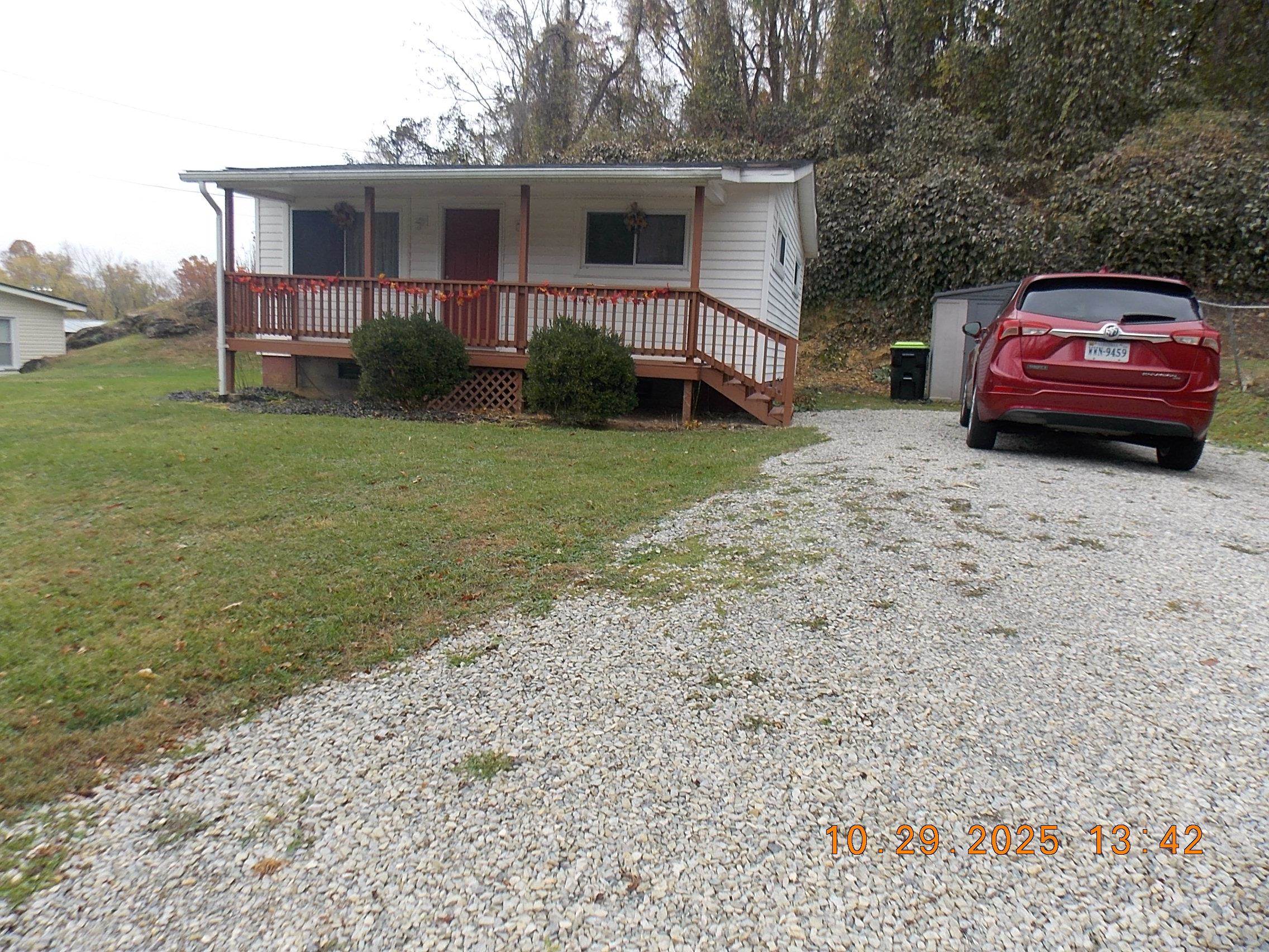 209 Birch Street Pulaski VA 24301