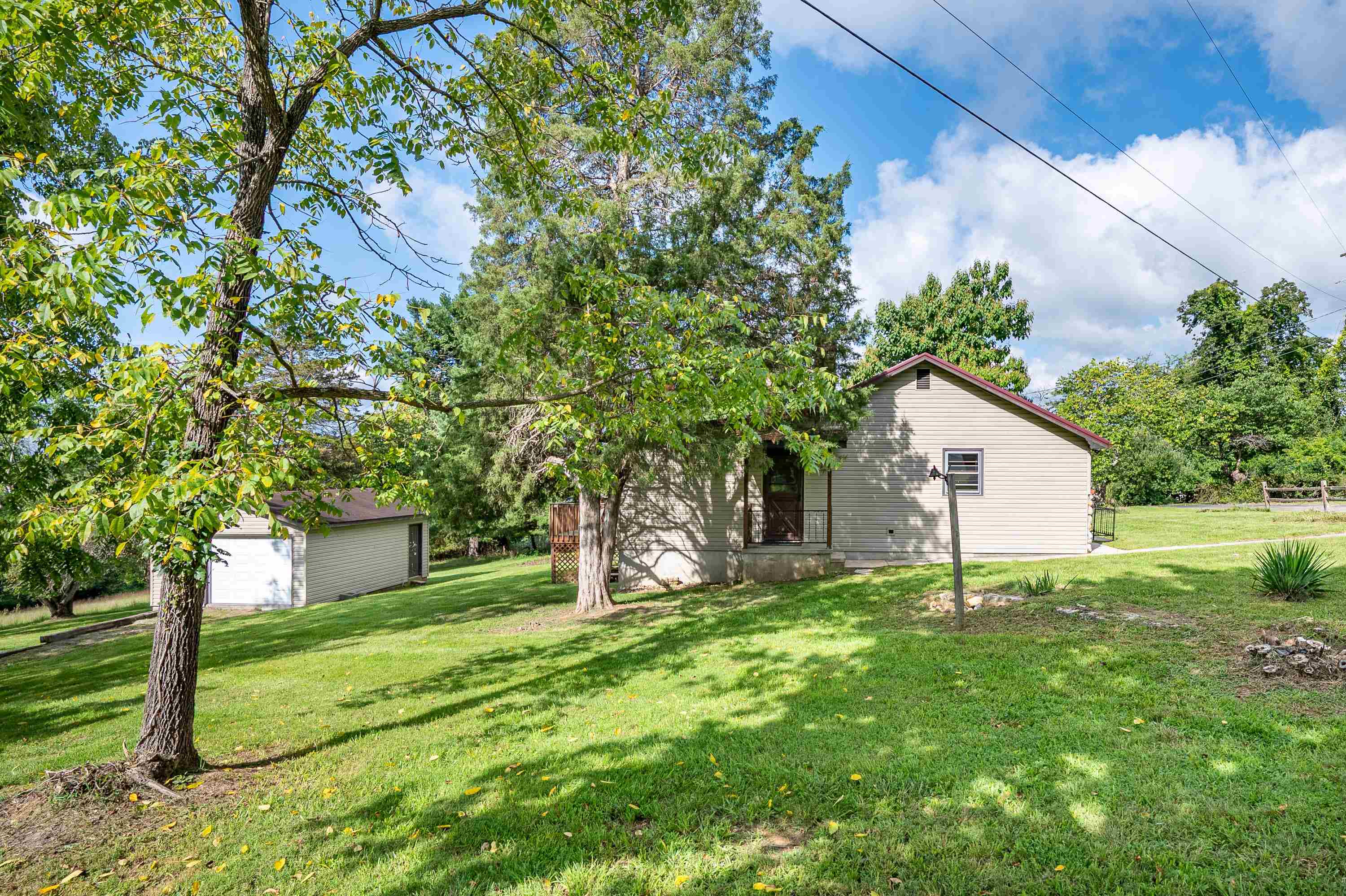 5870 Lyons Road Dublin VA 24084