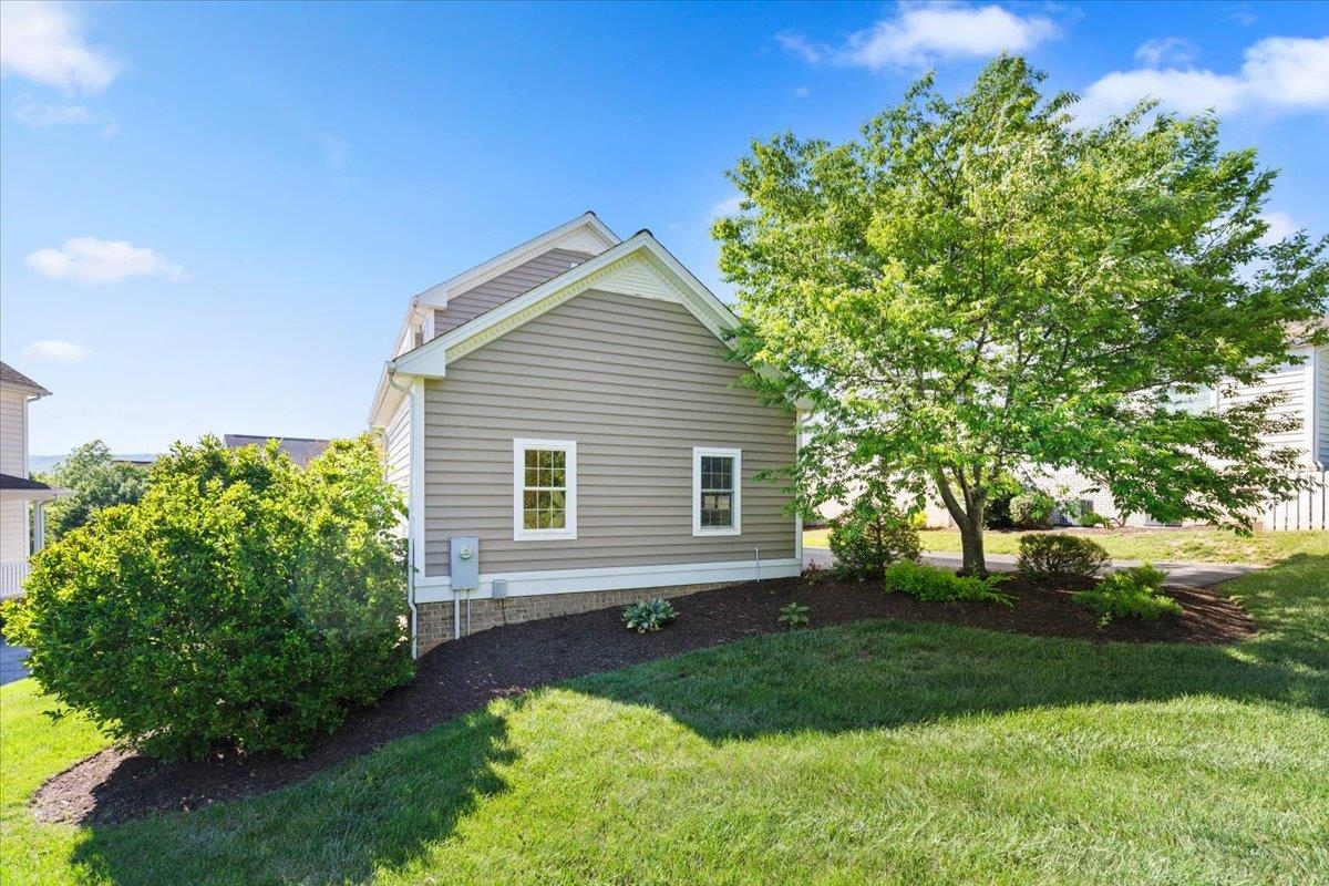 1201 Brook Circle Blacksburg VA 24060