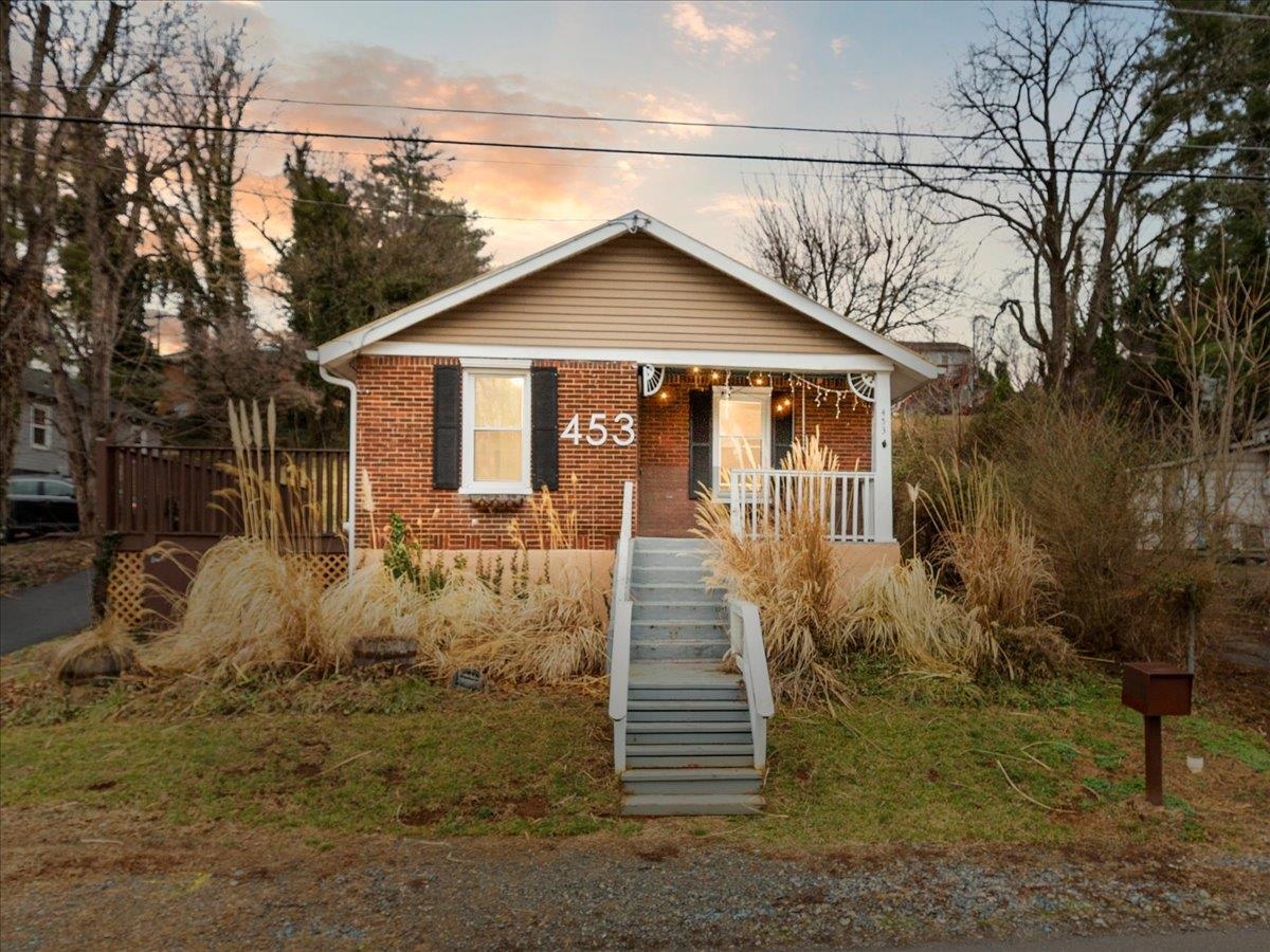453 Dale Avenue Vinton VA 24179