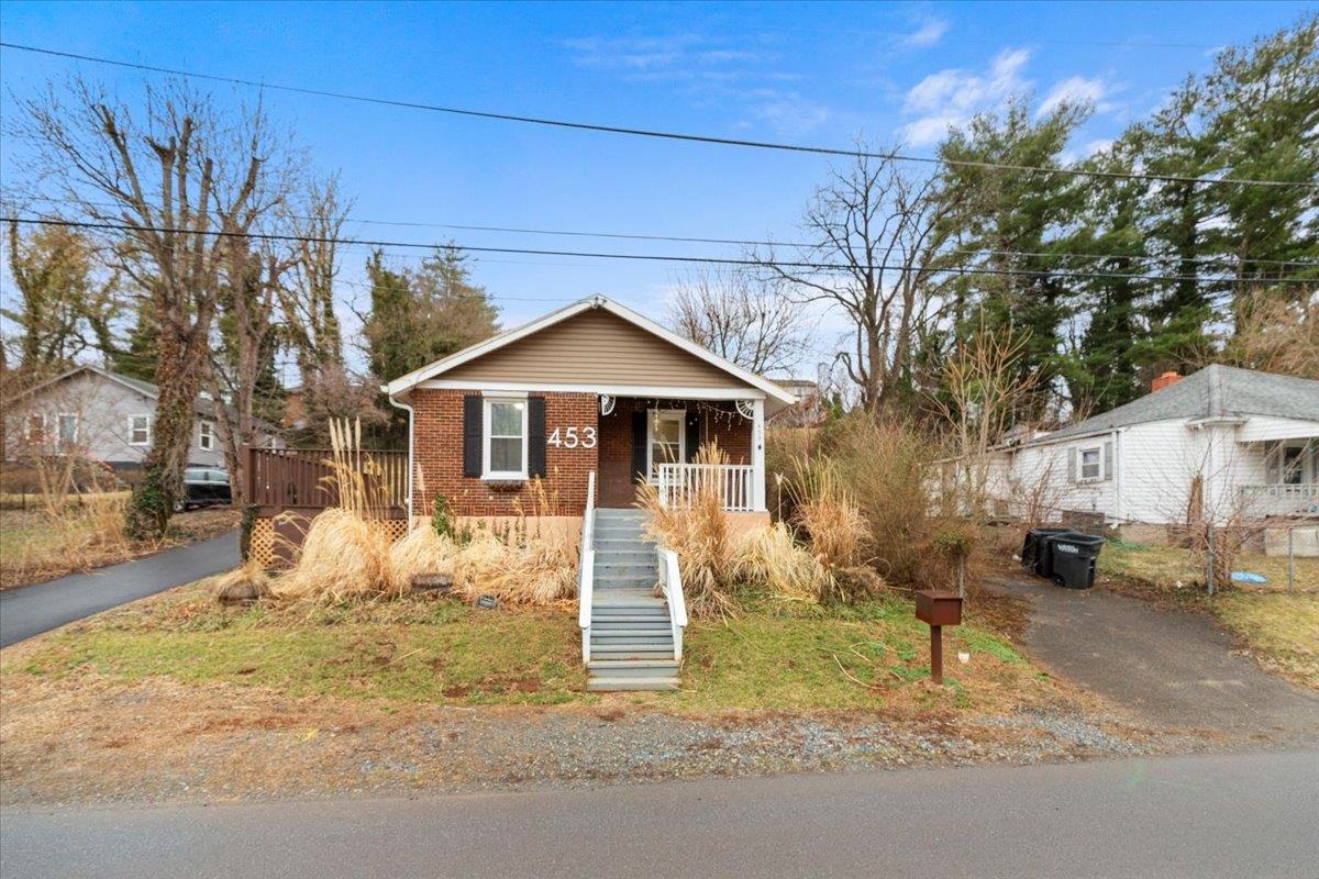 453 Dale Avenue Vinton VA 24179