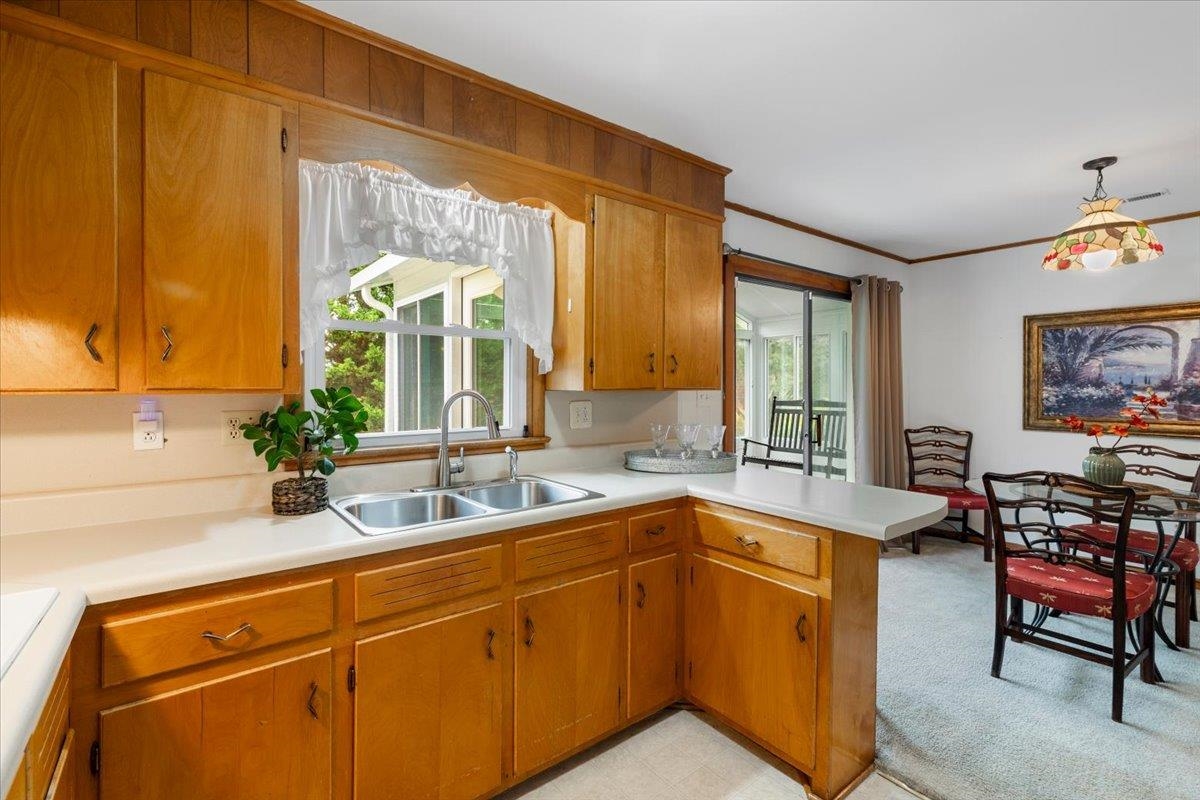 7372 Joyce Way Fairlawn VA 24141