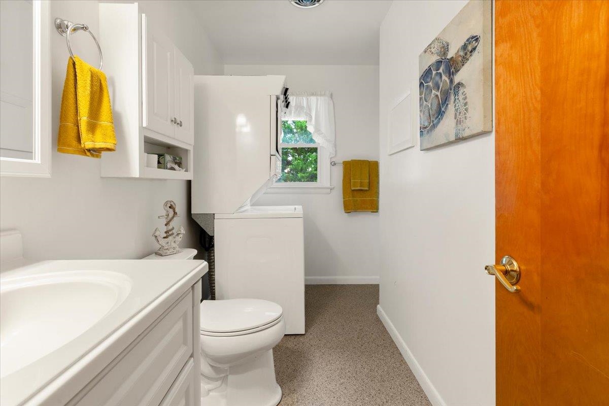 7372 Joyce Way Fairlawn VA 24141