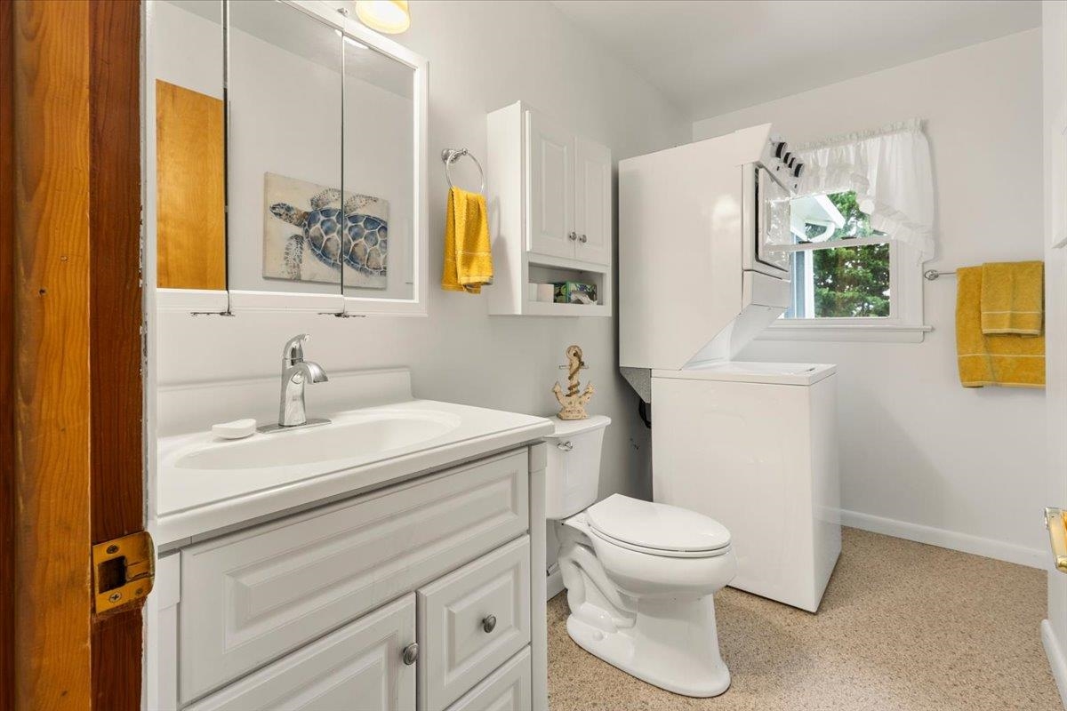 7372 Joyce Way Fairlawn VA 24141
