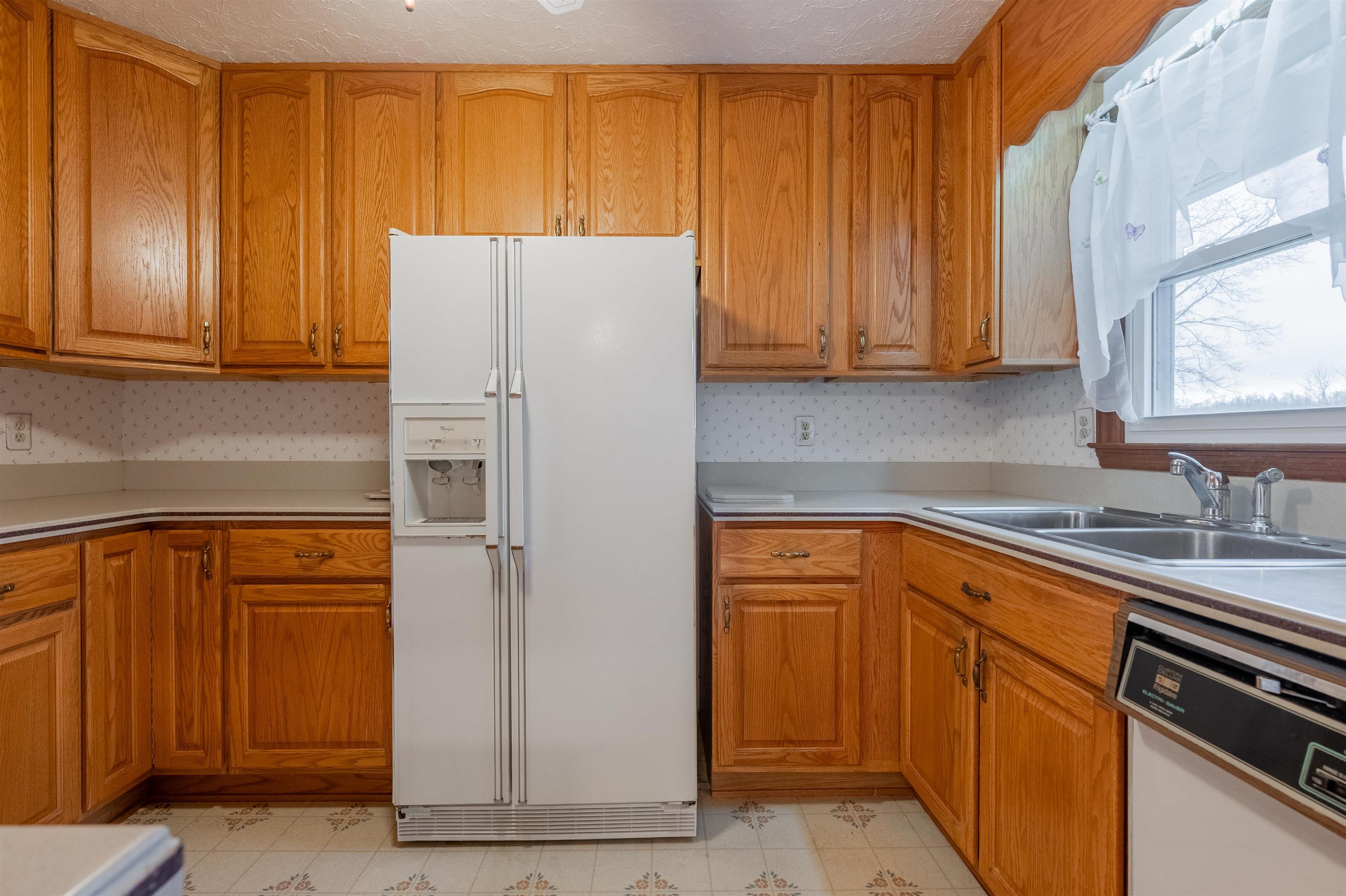 236 Smith Street Pembroke VA 24136