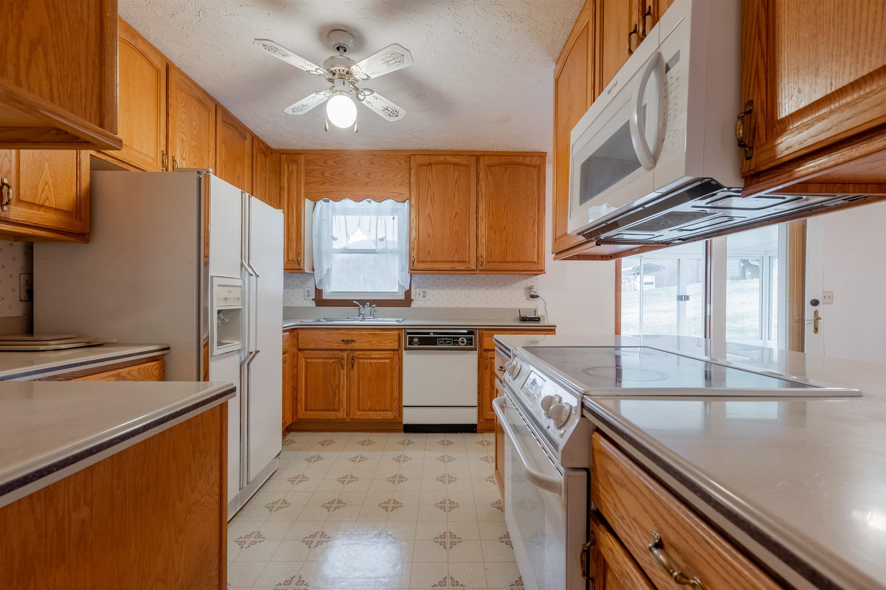 236 Smith Street Pembroke VA 24136