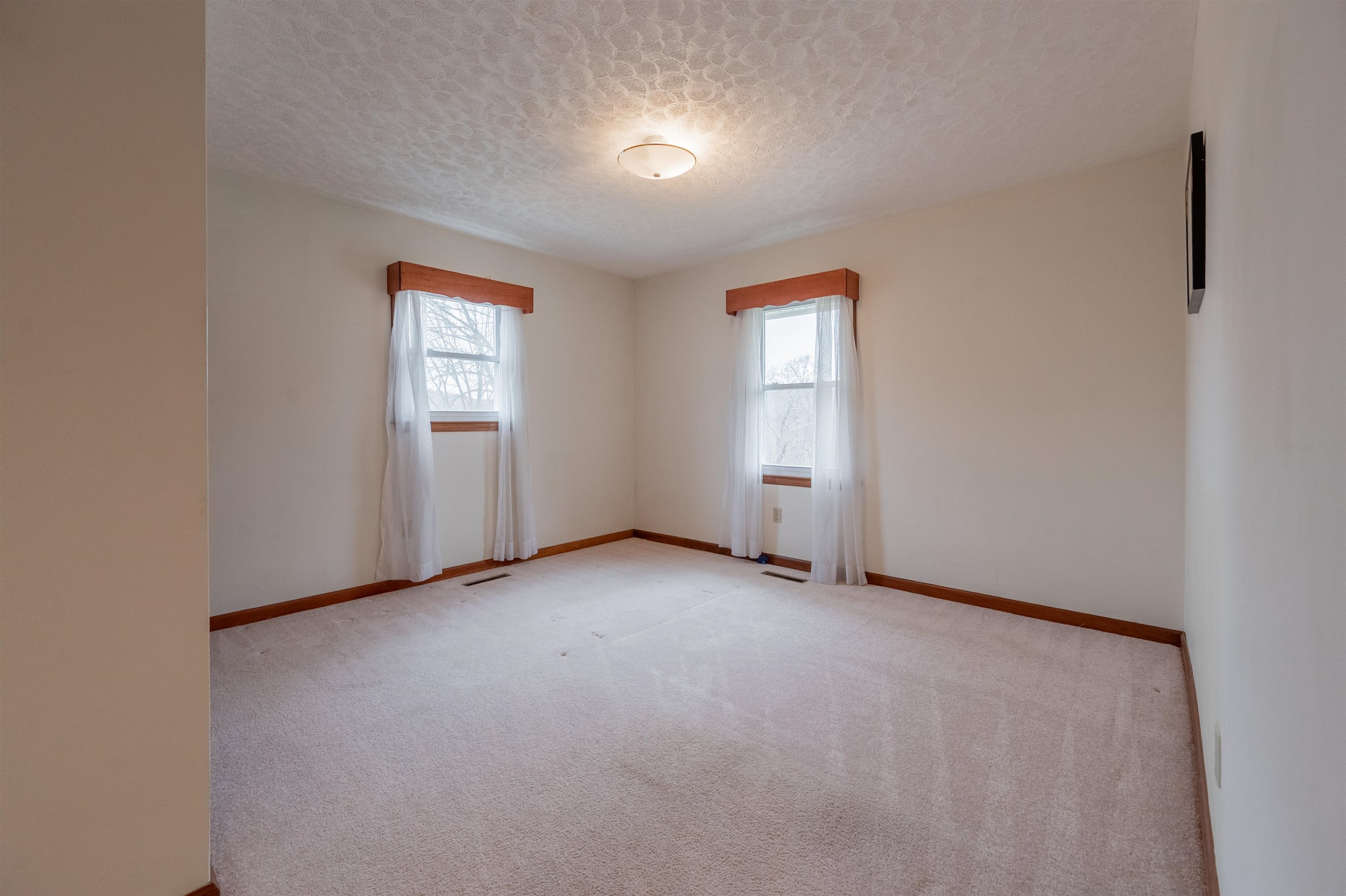 236 Smith Street Pembroke VA 24136