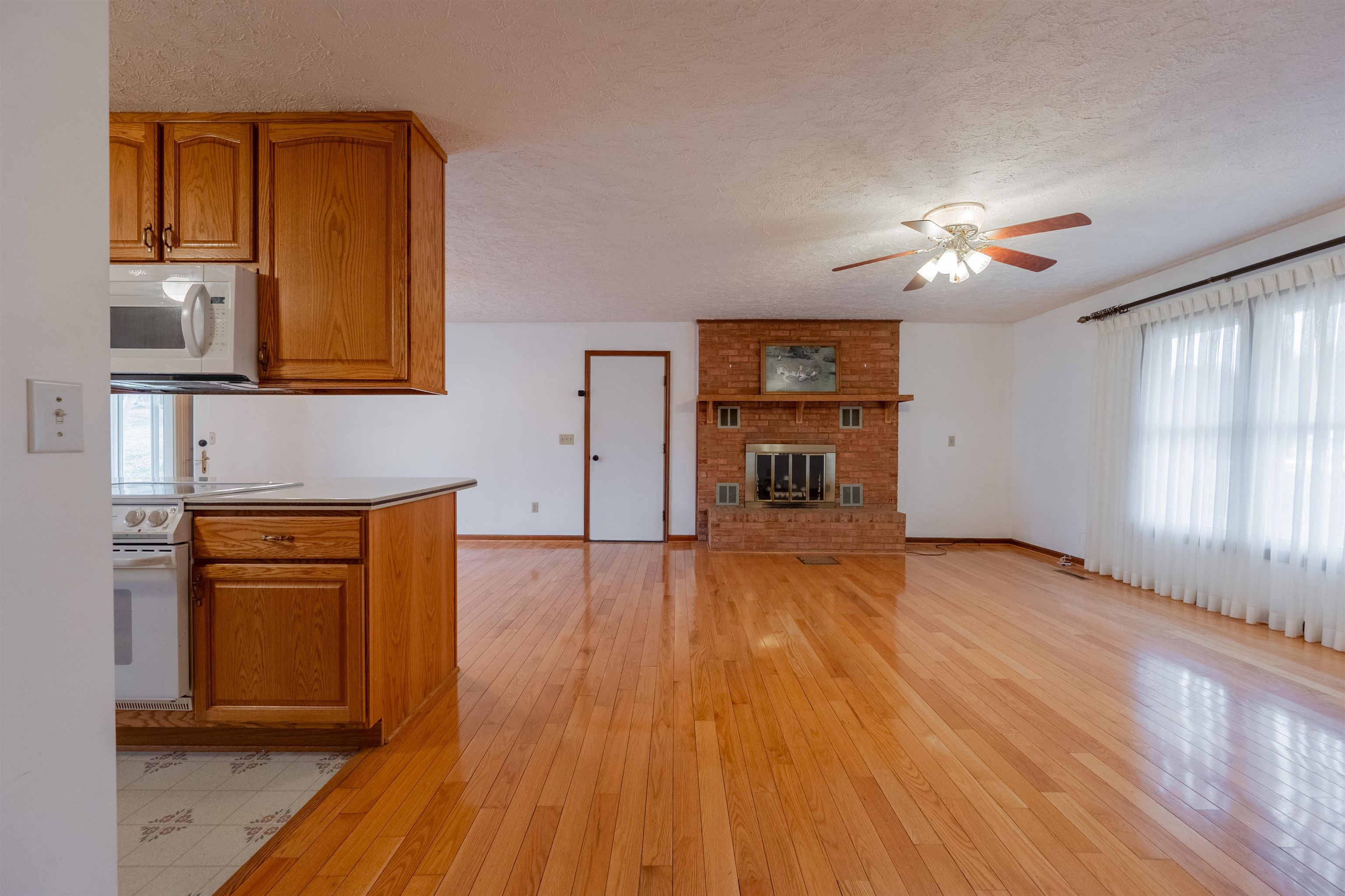 236 Smith Street Pembroke VA 24136