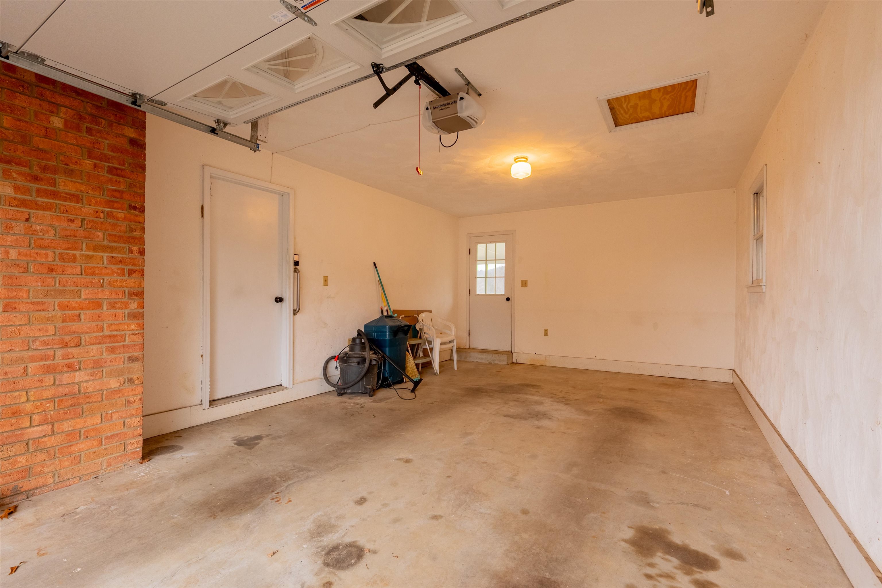 236 Smith Street Pembroke VA 24136