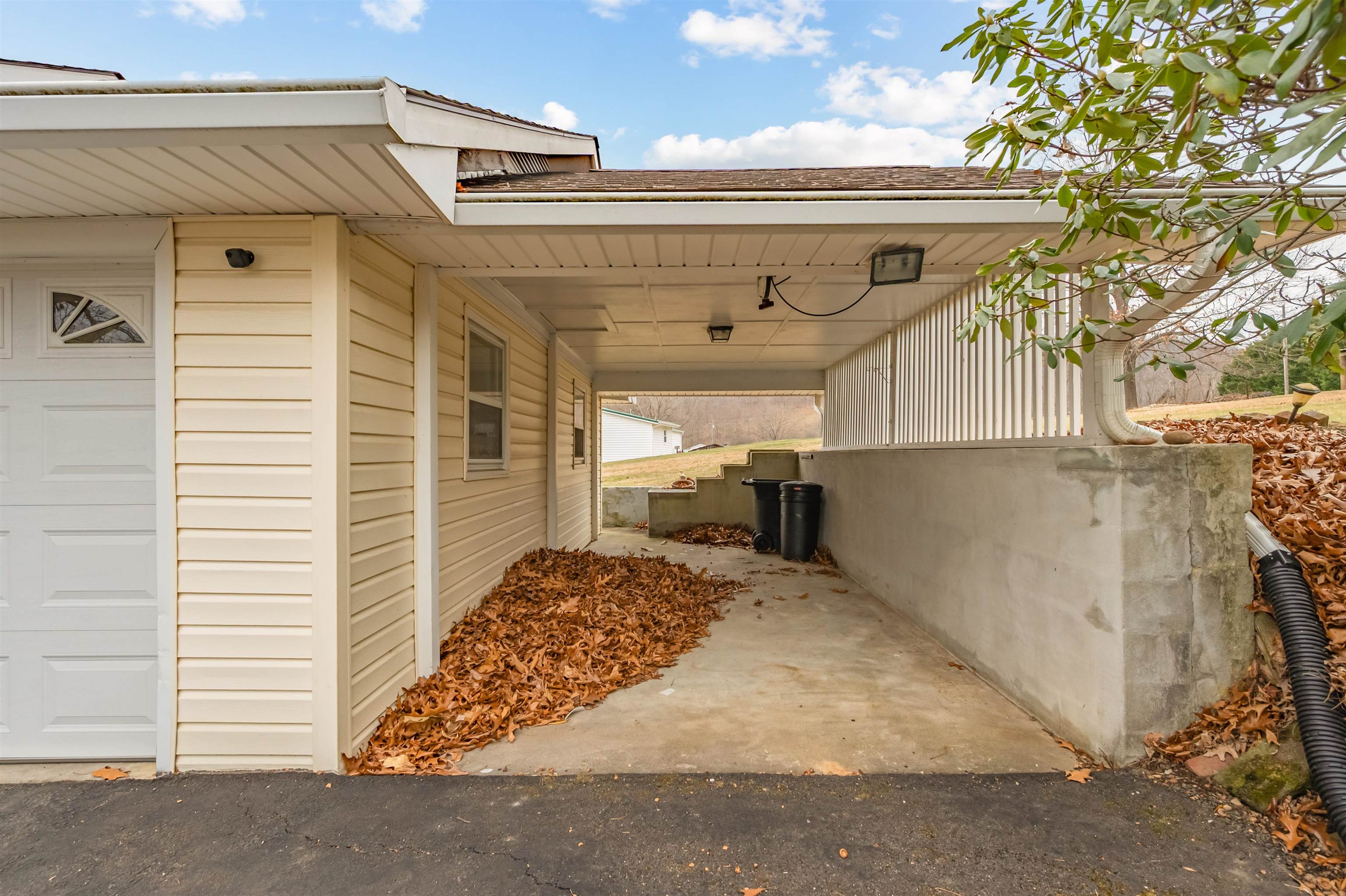 236 Smith Street Pembroke VA 24136