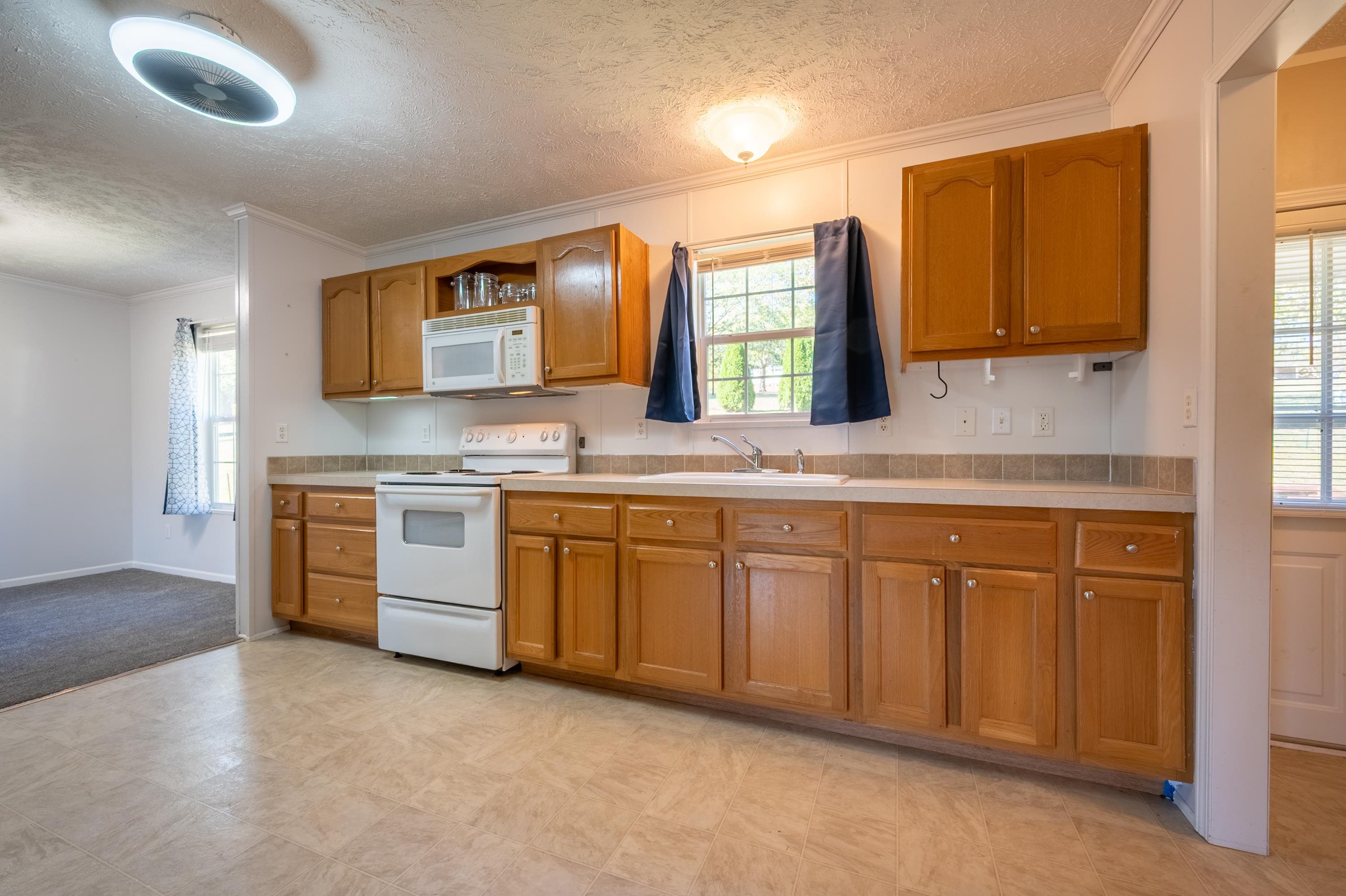 589 Davis Valley Road Rural Retreat VA 24368