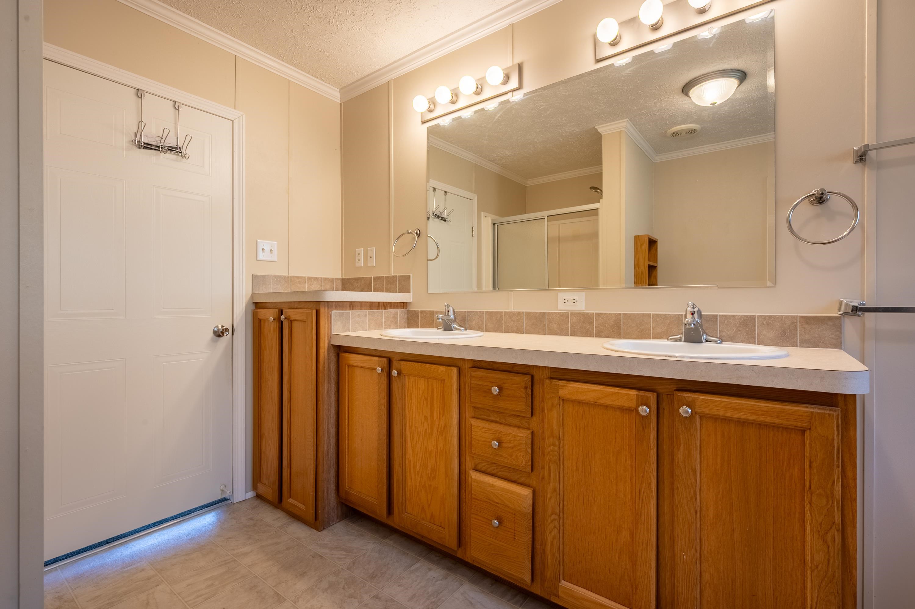 589 Davis Valley Road Rural Retreat VA 24368