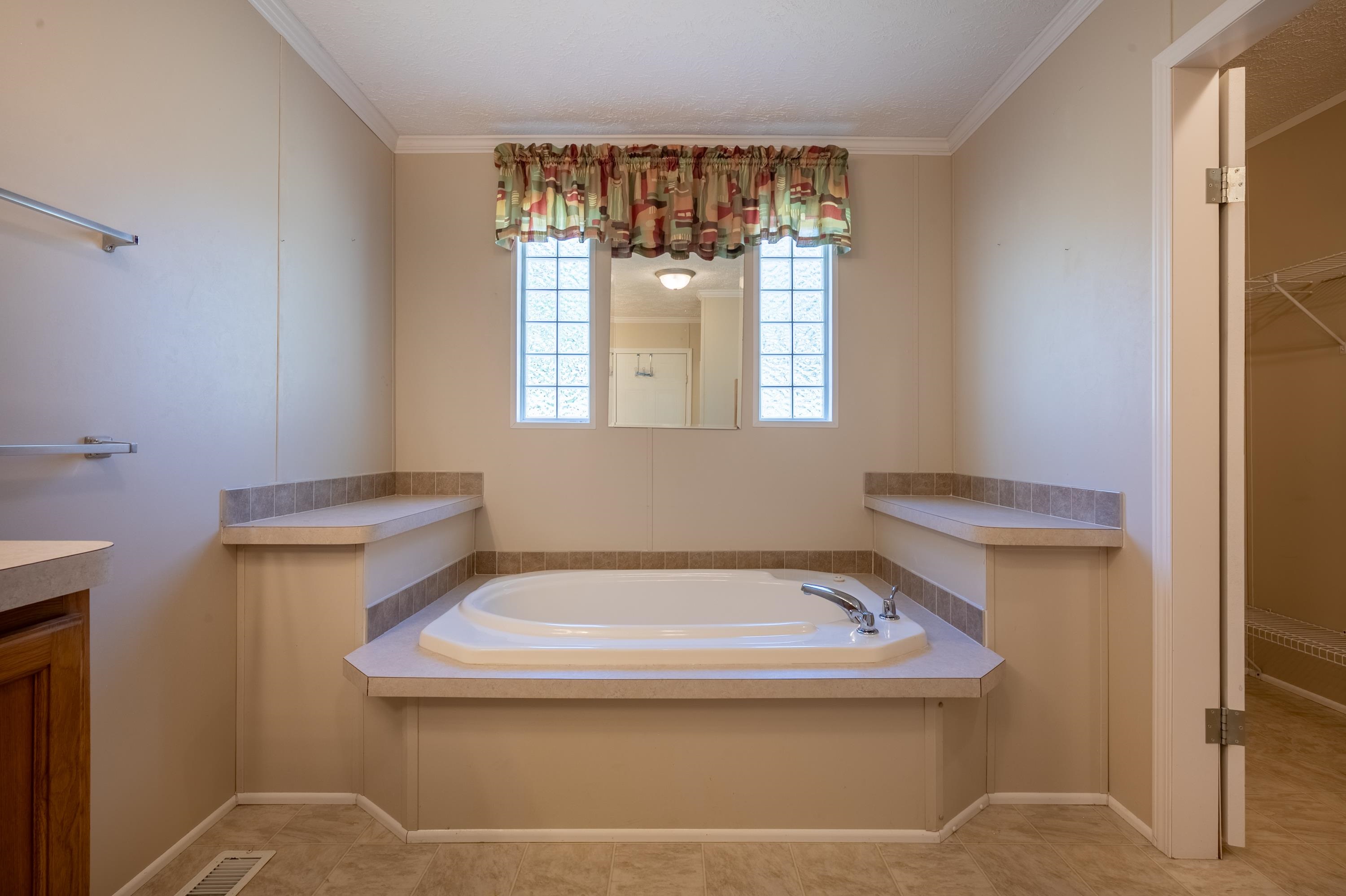 589 Davis Valley Road Rural Retreat VA 24368