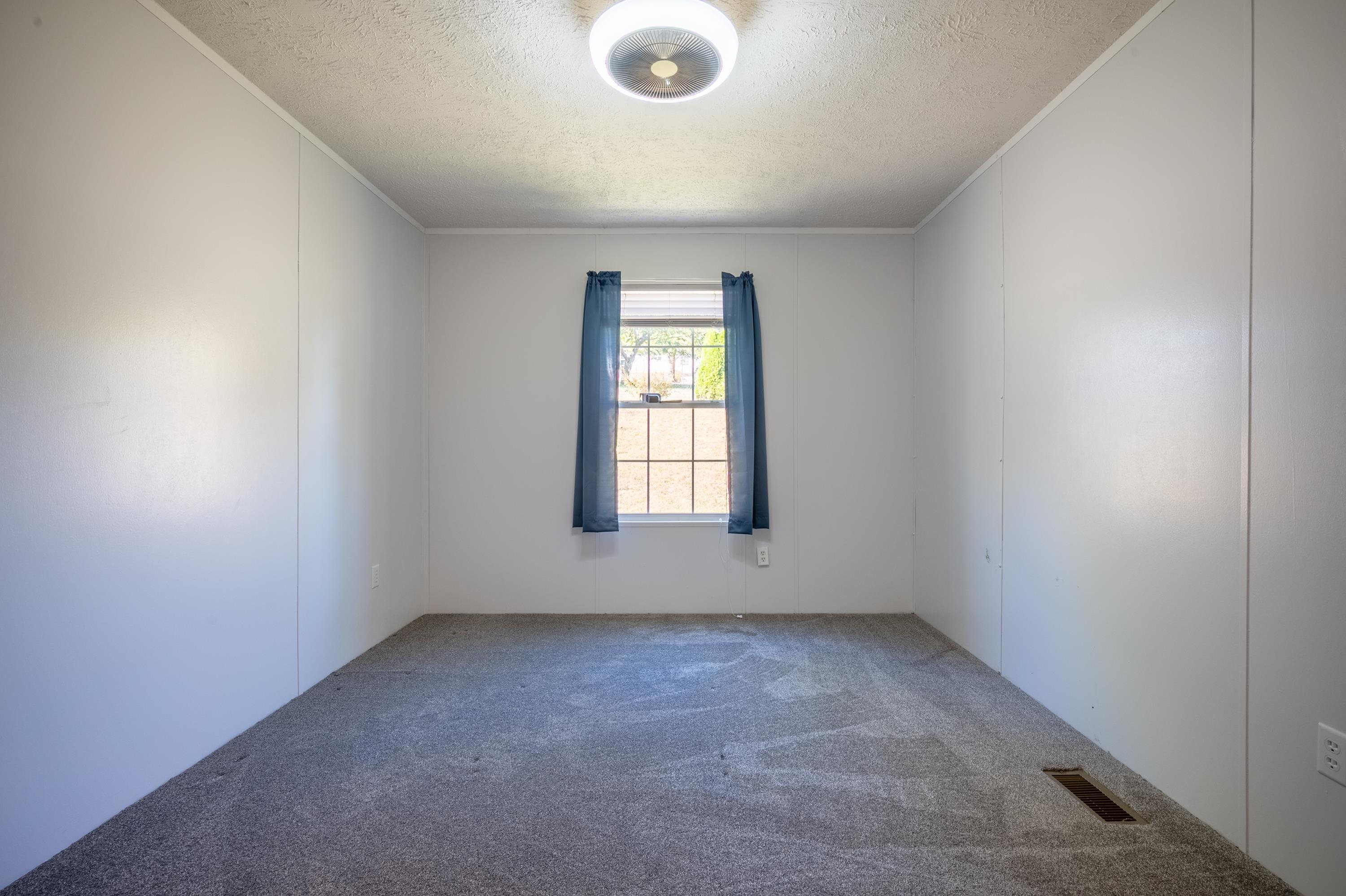 589 Davis Valley Road Rural Retreat VA 24368