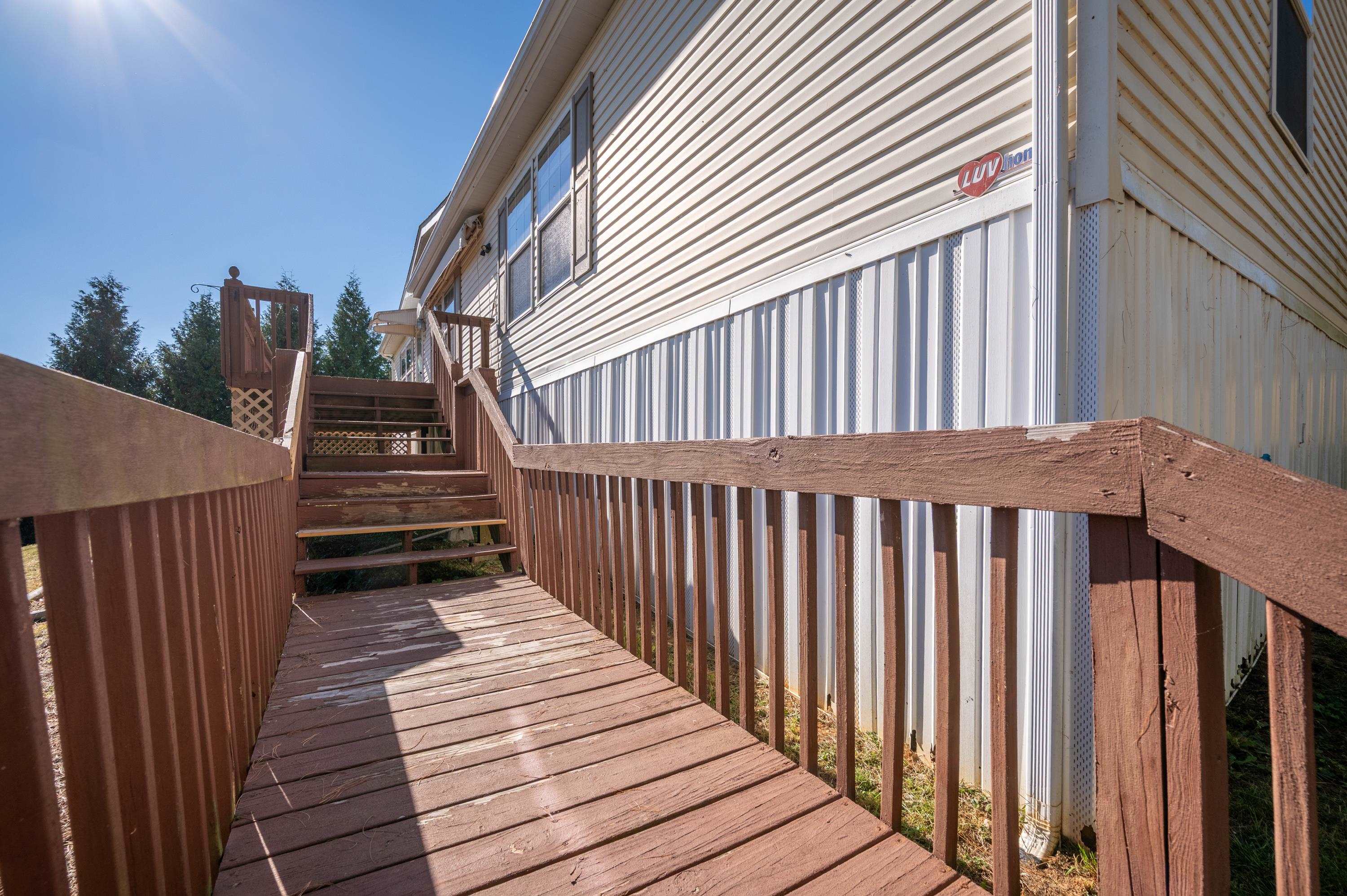 589 Davis Valley Road Rural Retreat VA 24368