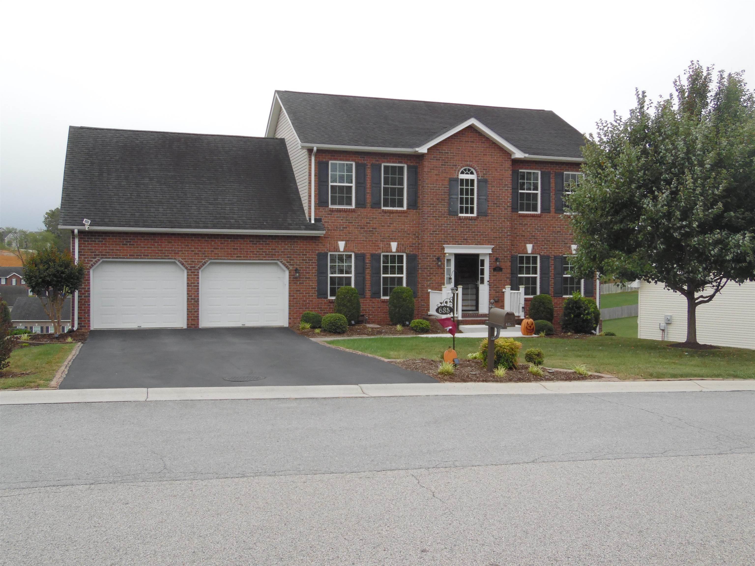 635 Keystone Street NW Christiansburg VA 24073