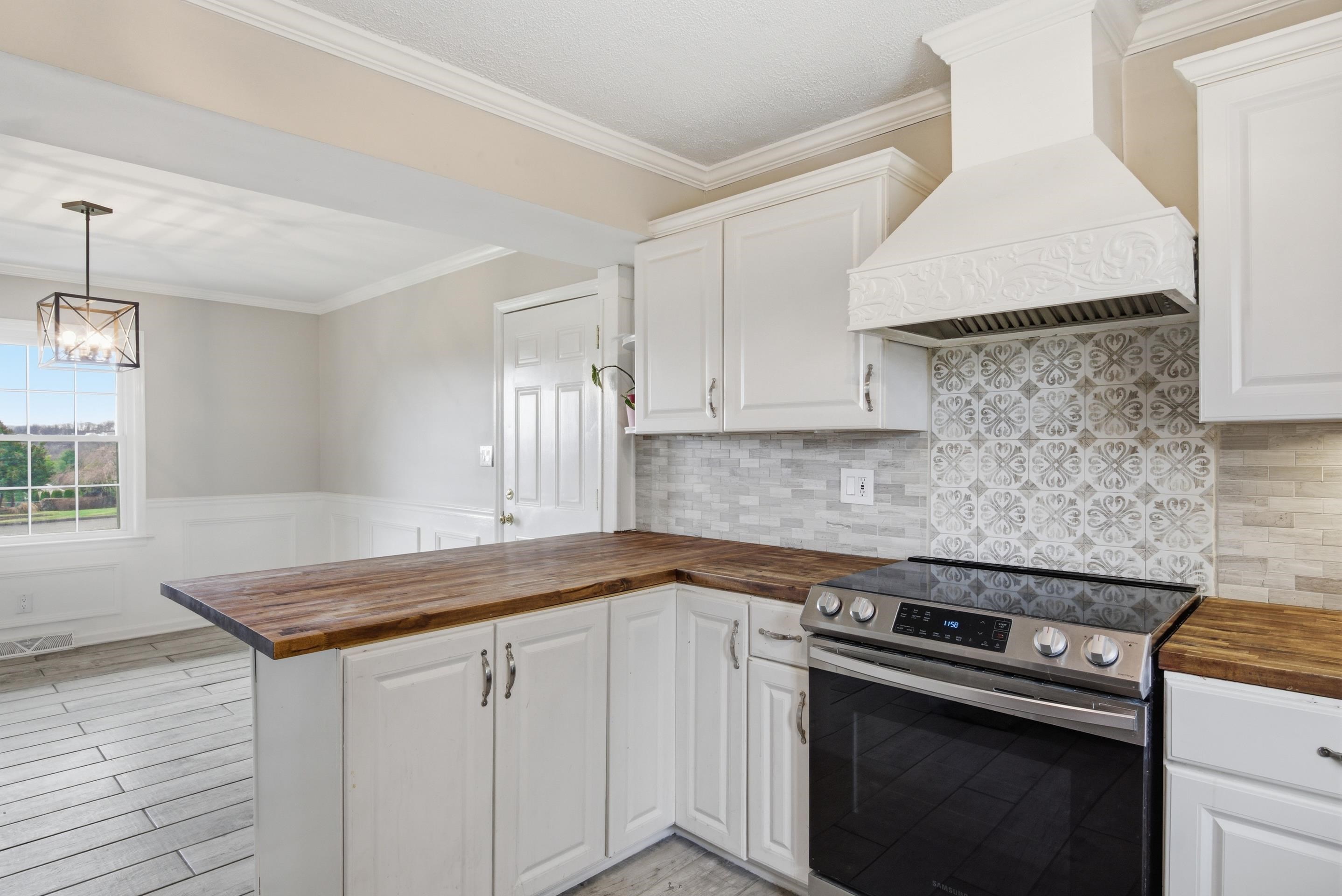 1270 Crestview Drive Wytheville VA 24382