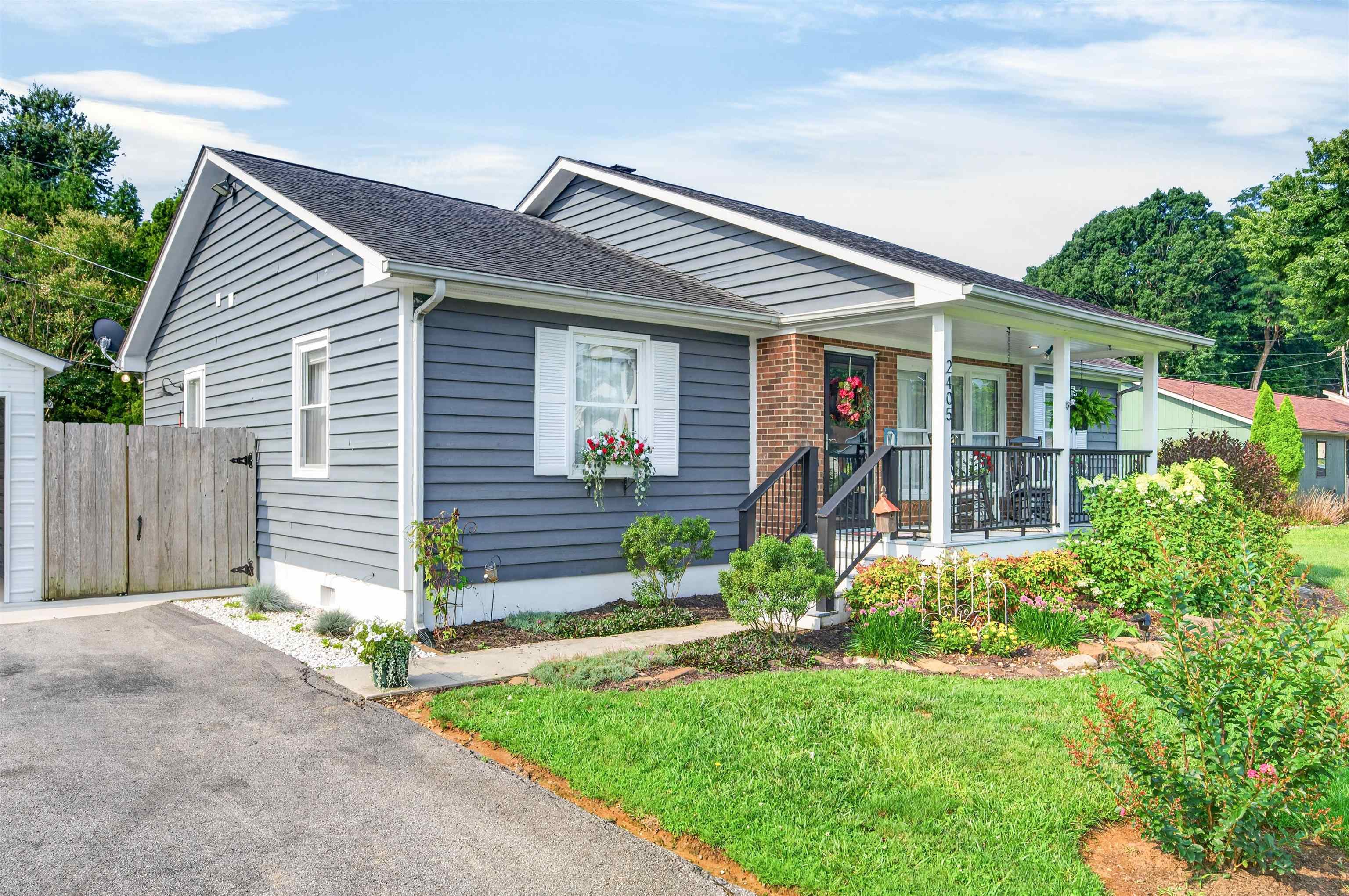2405 Glade Drive SE Christiansburg VA 24073
