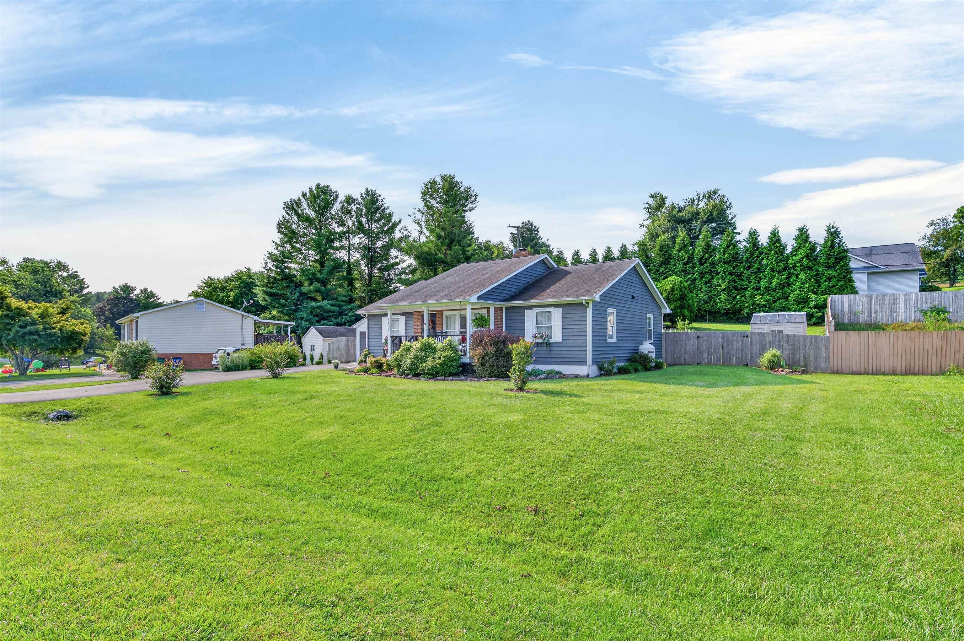 2405 Glade Drive SE Christiansburg VA 24073