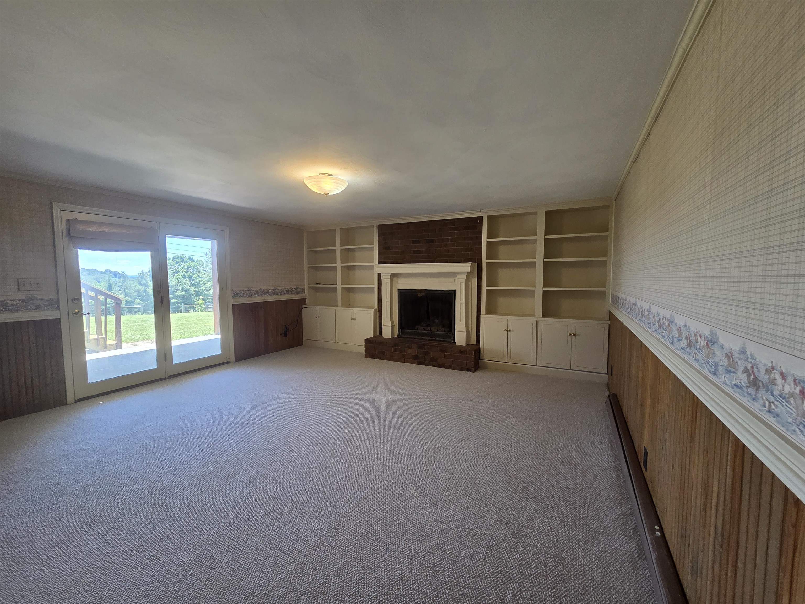 2059 Mud Pike Road Christiansburg VA 24073