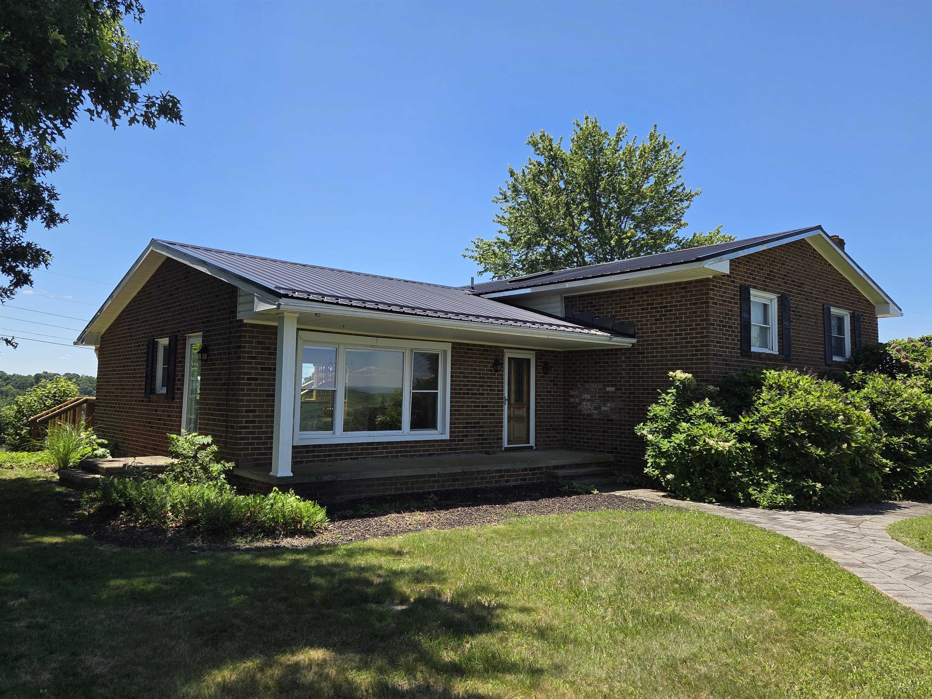 2059 Mud Pike Road Christiansburg VA 24073