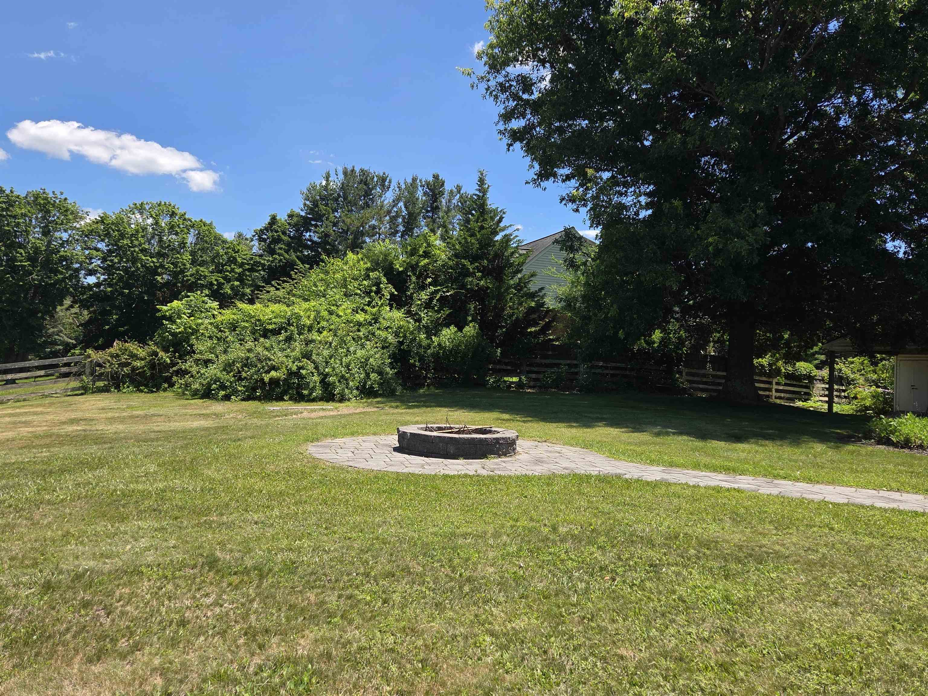 2059 Mud Pike Road Christiansburg VA 24073