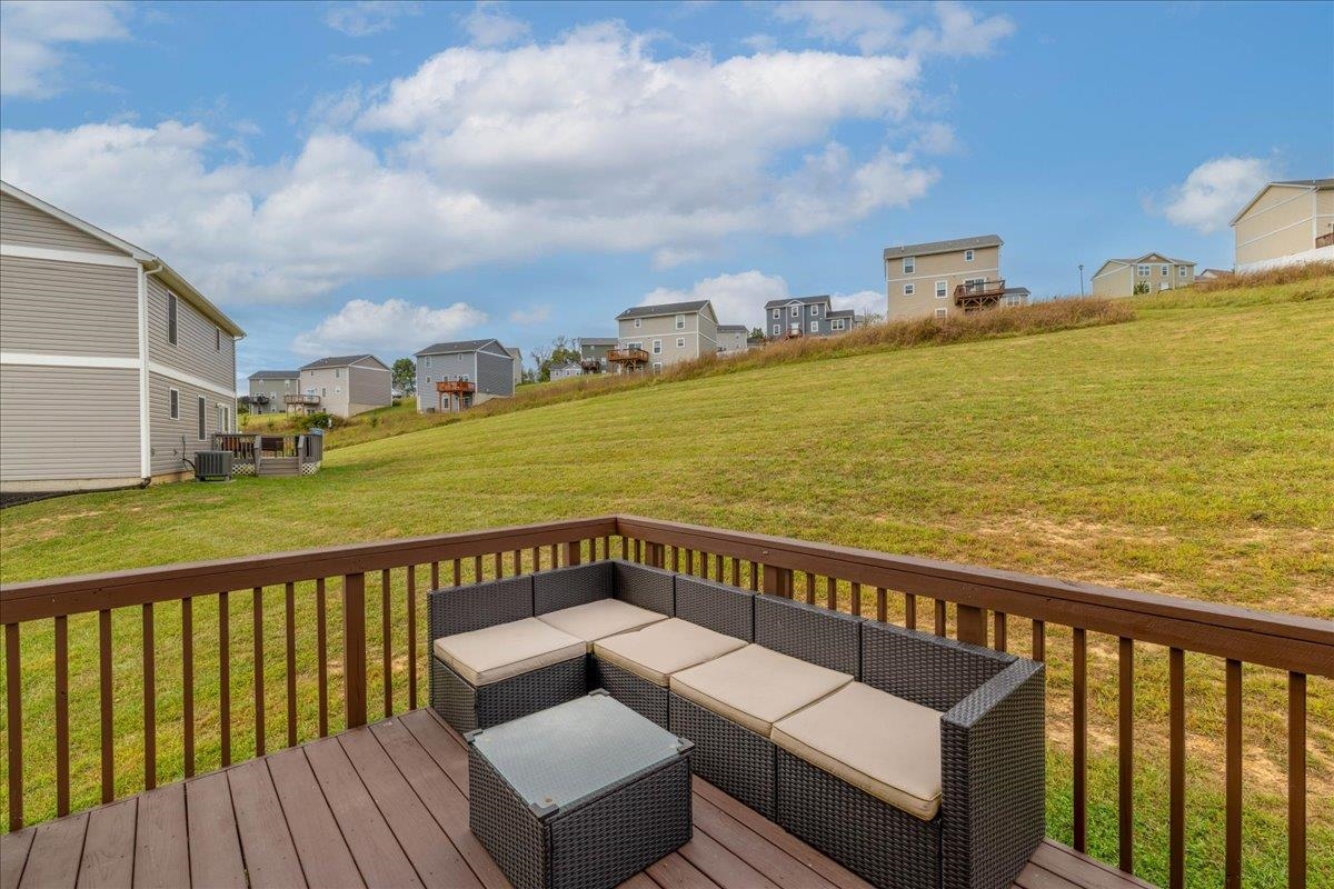 186 Redwood Drive Pembroke VA 24136