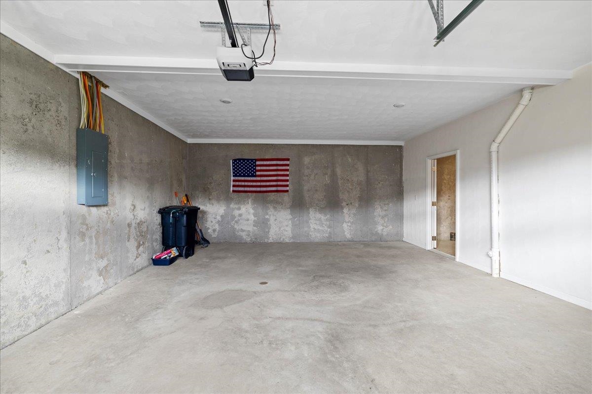 186 Redwood Drive Pembroke VA 24136