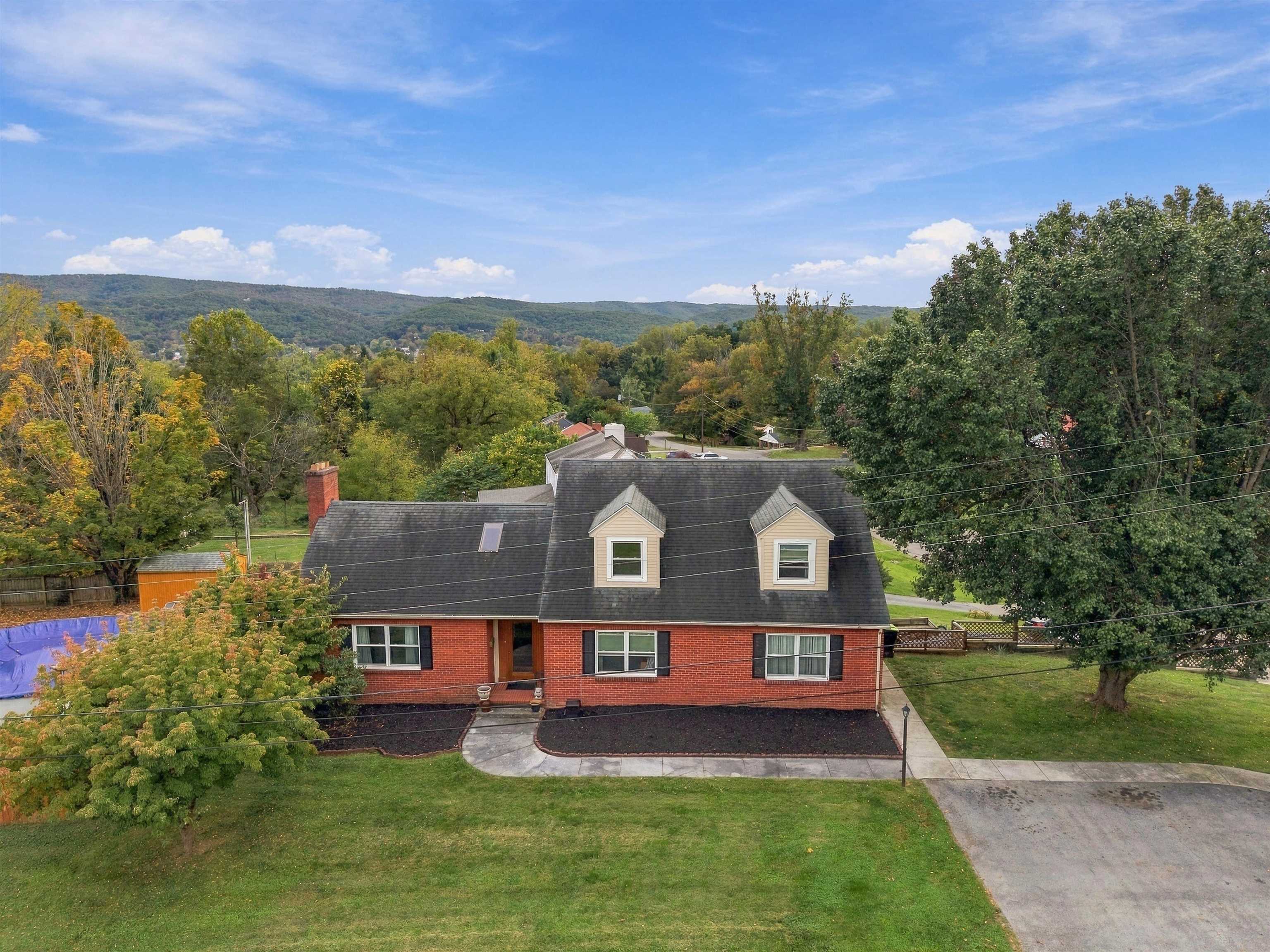 200 Northwood Drive Pulaski VA 24301