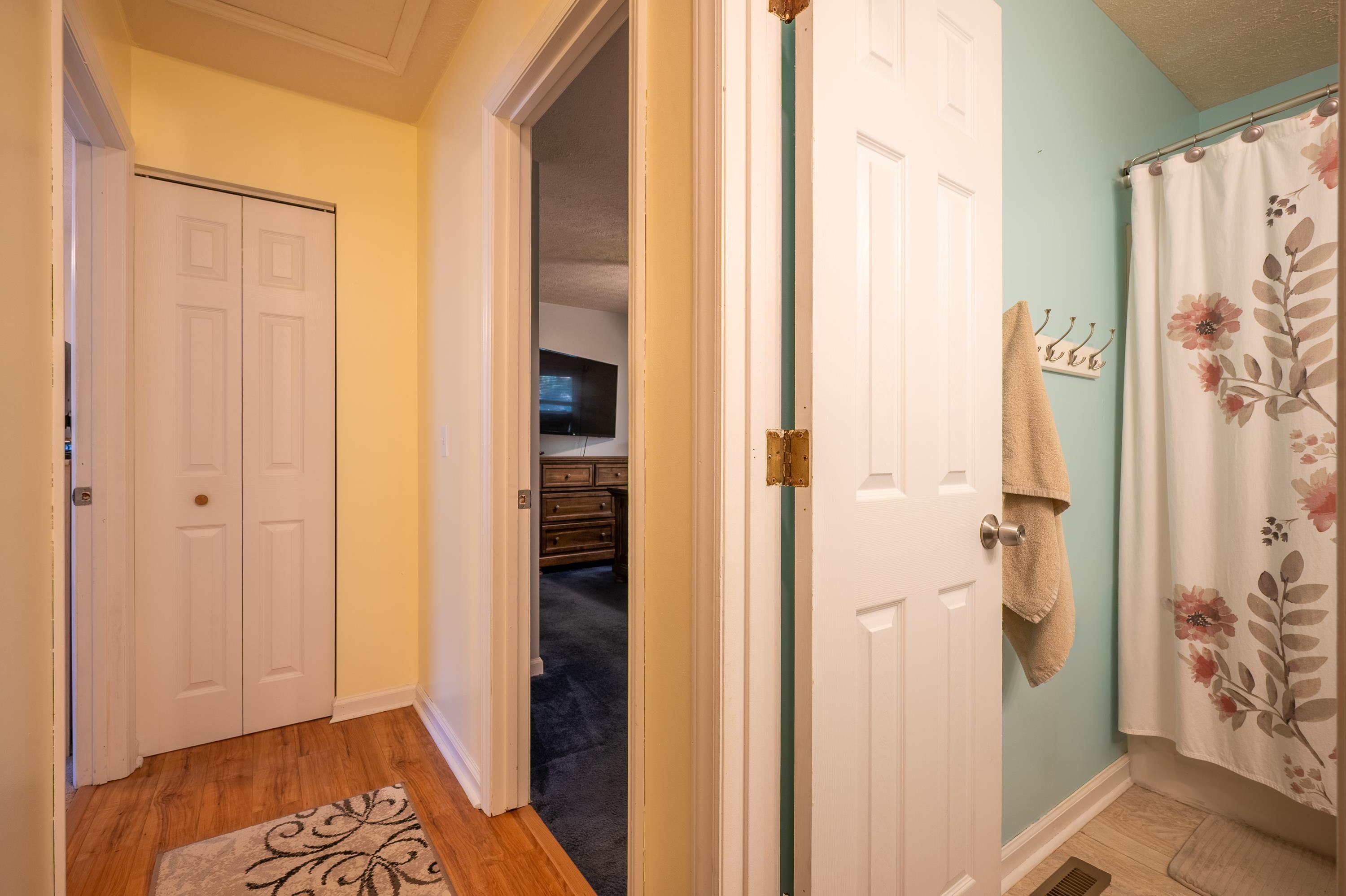 2116 Charlton Lane Radford VA 24141