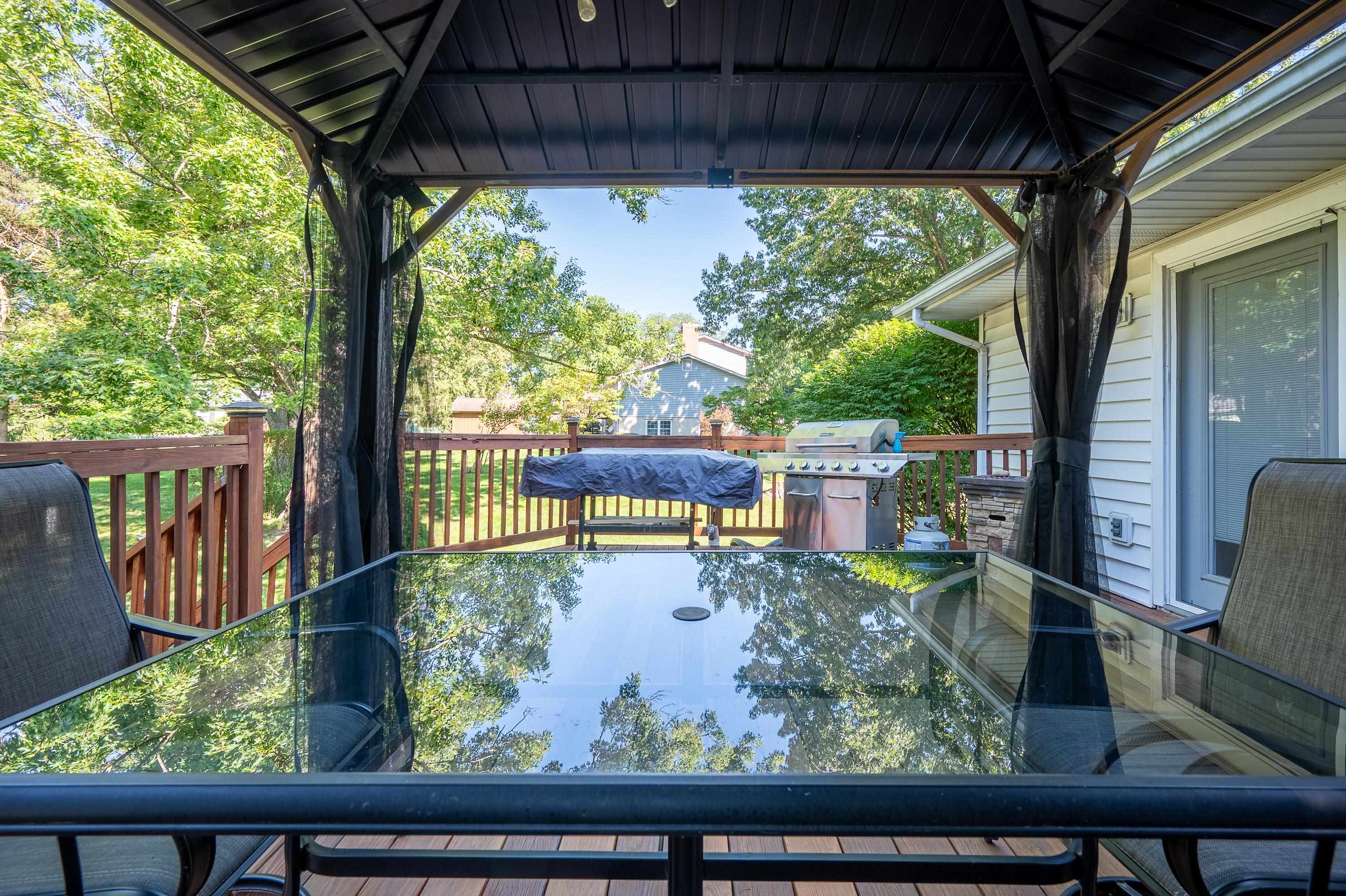 2116 Charlton Lane Radford VA 24141