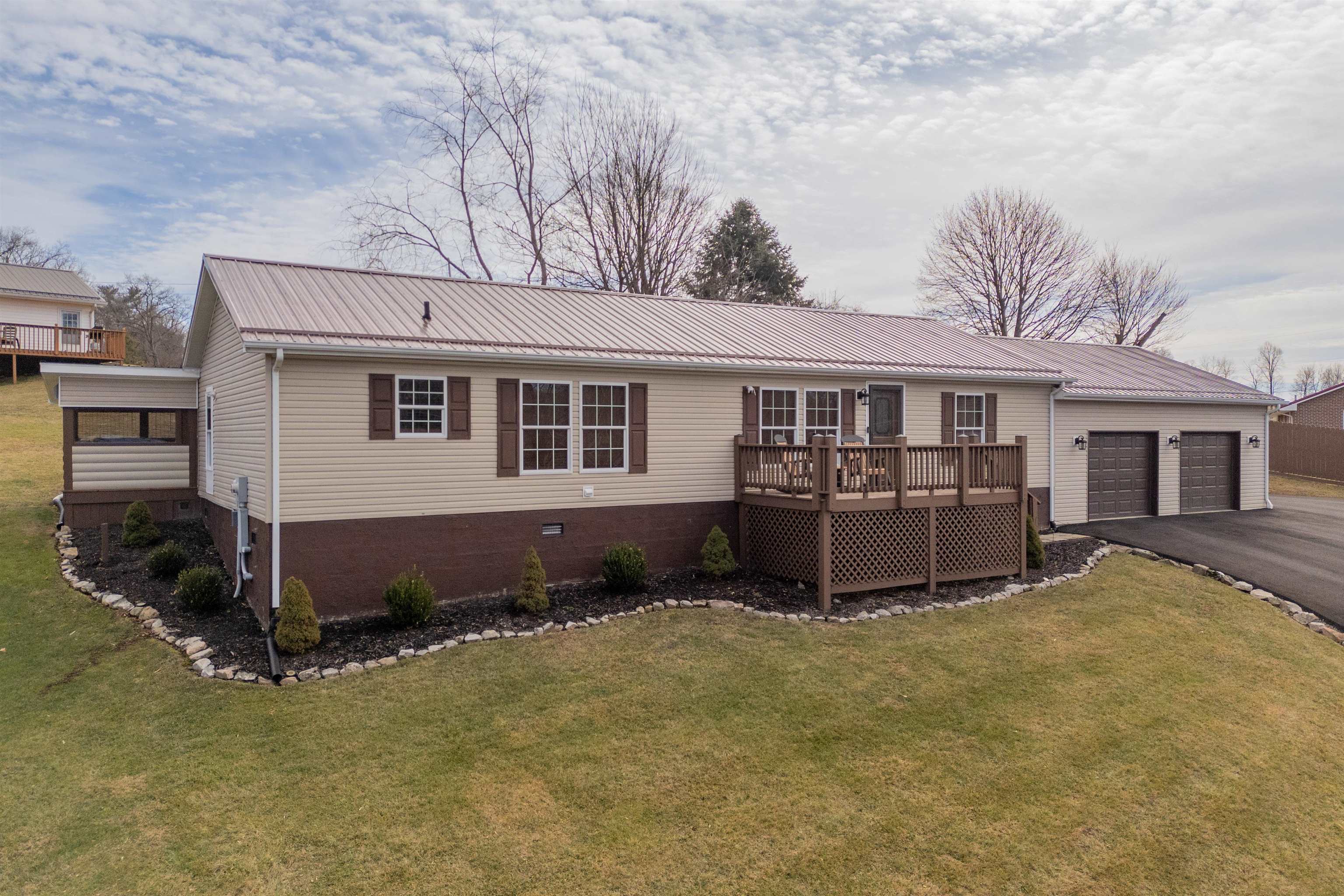 2537 Old Baltimore Road Draper VA 24324