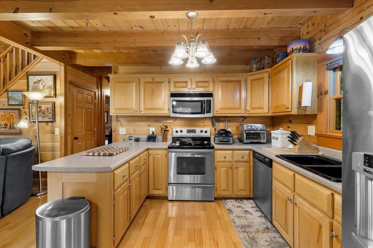 173 Cavalier Drive Hillsville VA 24343