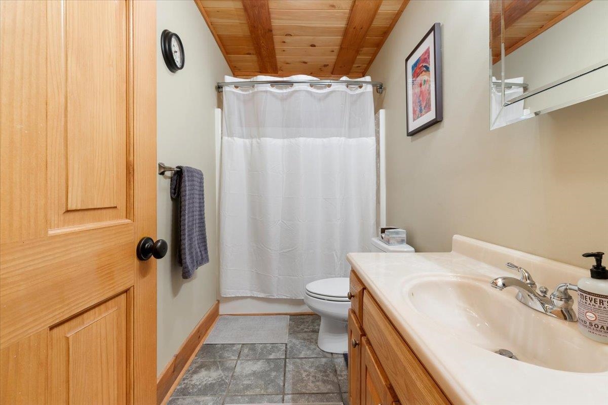 173 Cavalier Drive Hillsville VA 24343
