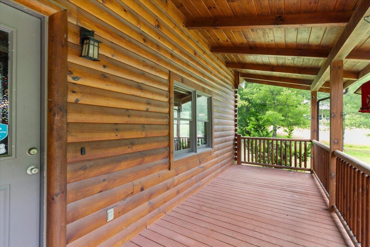 173 Cavalier Drive Hillsville VA 24343