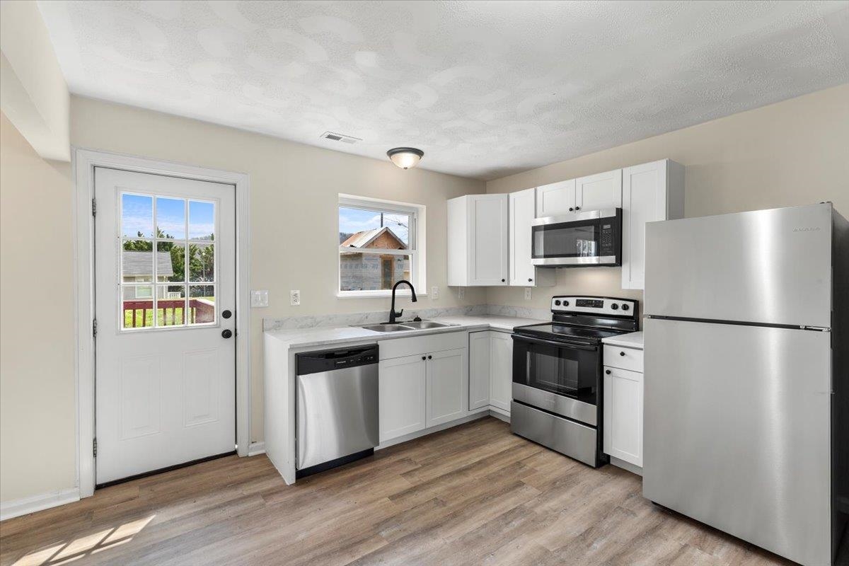 106 Point Travis Avenue Radford VA 24141