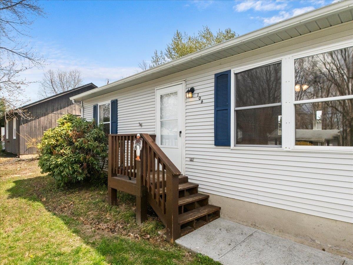106 Point Travis Avenue Radford VA 24141