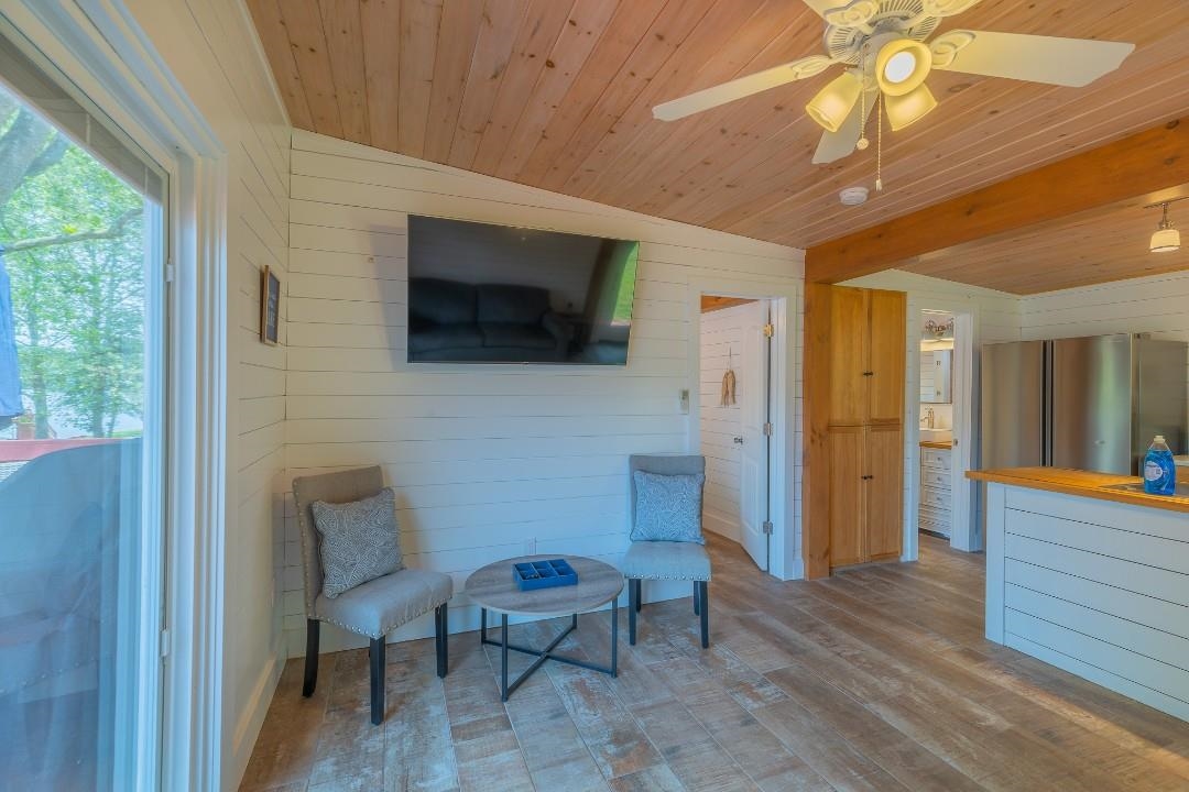 2939 Blackberry Lane Hiwassee VA 24347