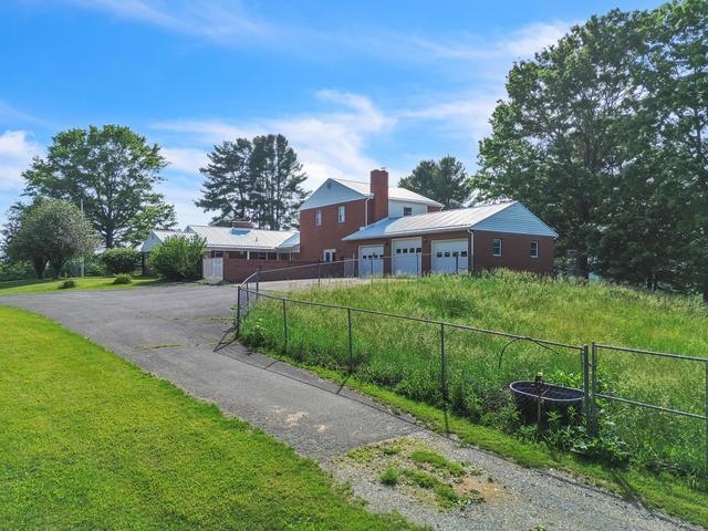 6560 NE Cleburne Boulevard NE Dublin VA 24084
