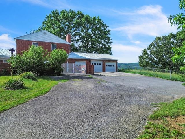 6560 NE Cleburne Boulevard NE Dublin VA 24084