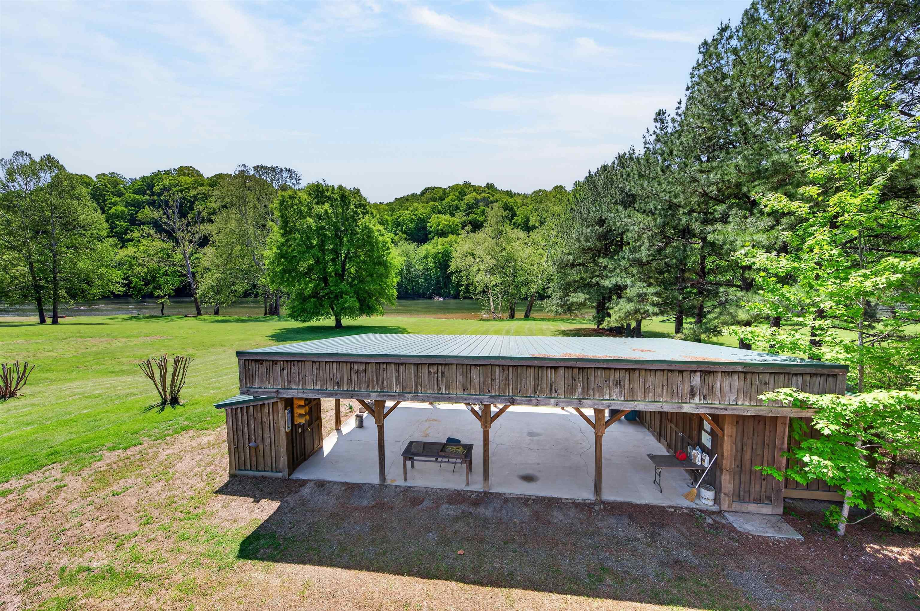 4120 Clarks Ferry Road Draper VA 24324