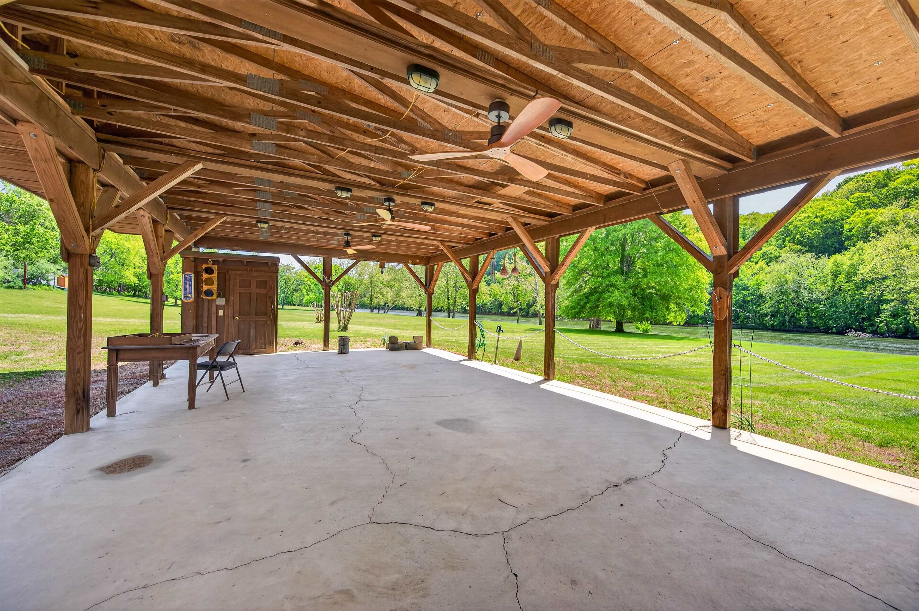 4120 Clarks Ferry Road Draper VA 24324