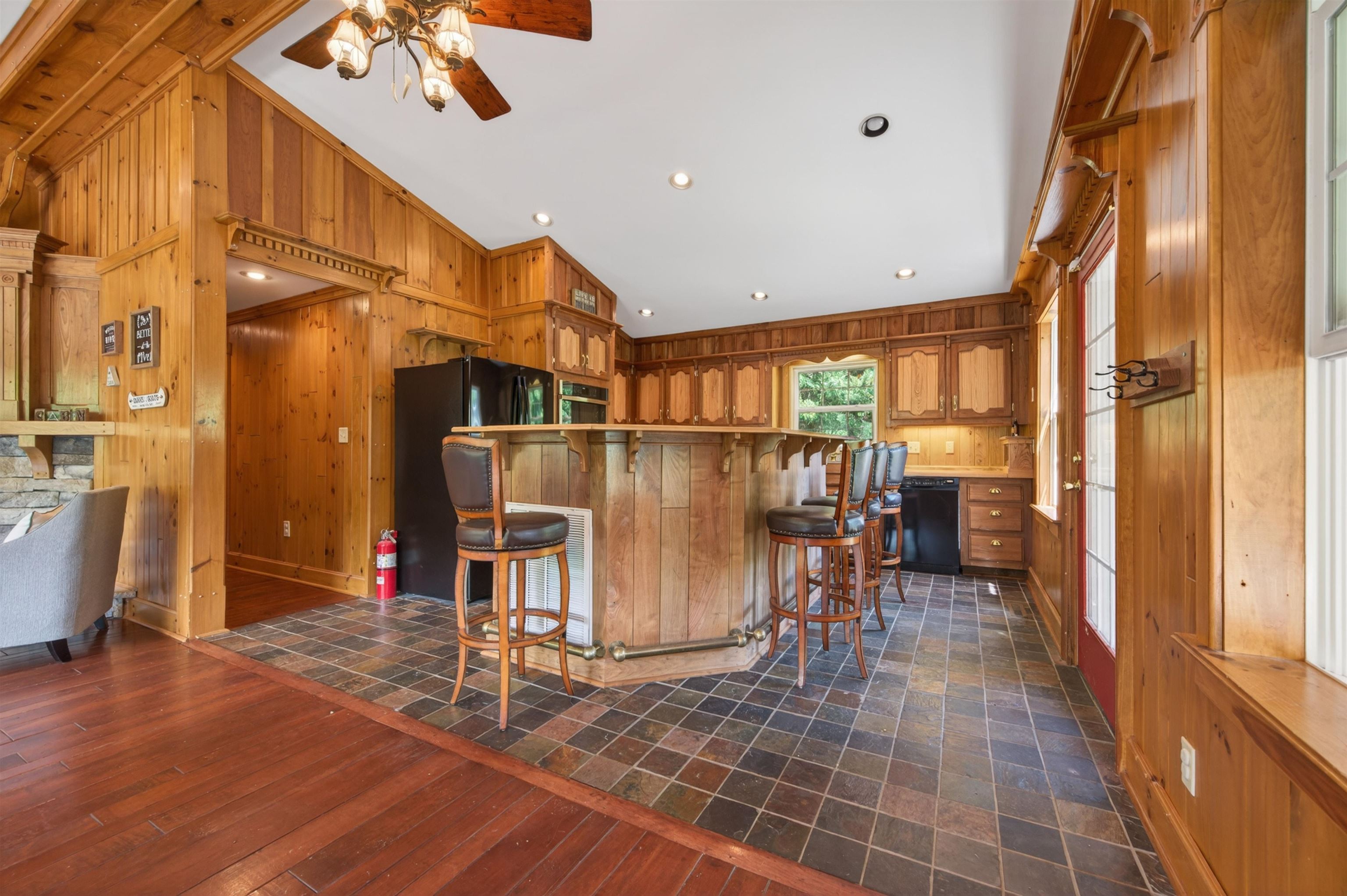 4120 Clarks Ferry Road Draper VA 24324