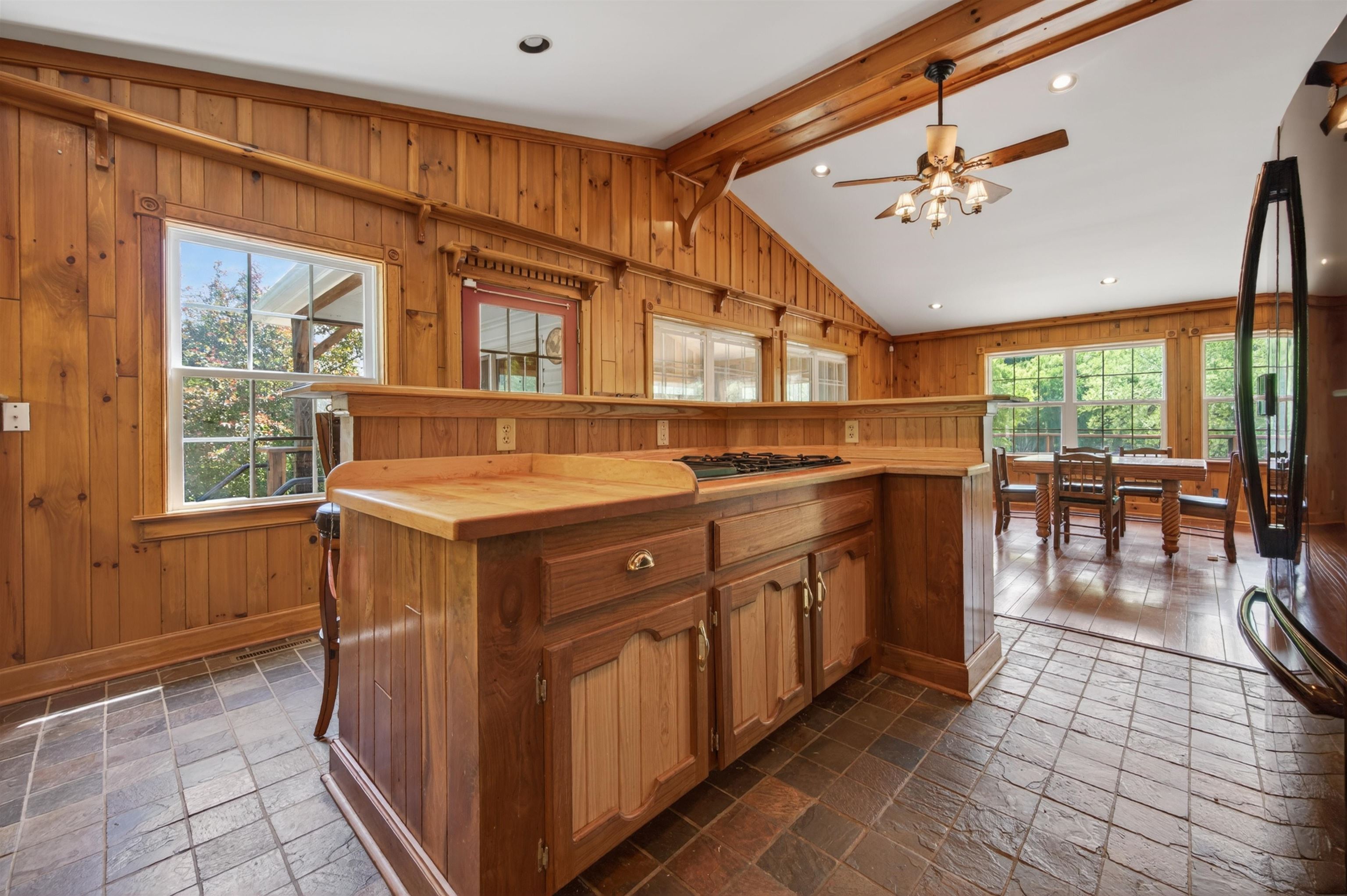 4120 Clarks Ferry Road Draper VA 24324
