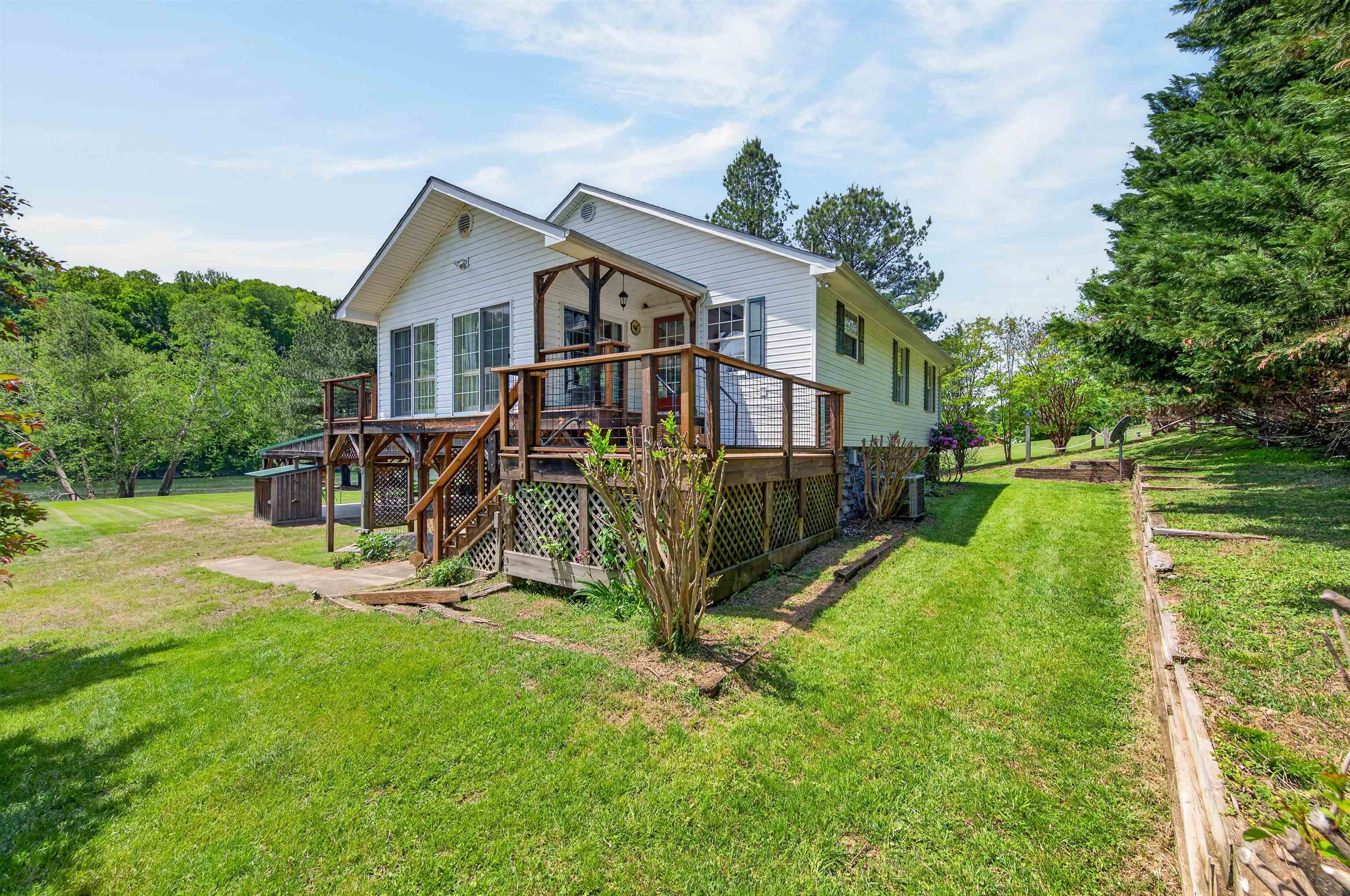 4120 Clarks Ferry Road Draper VA 24324