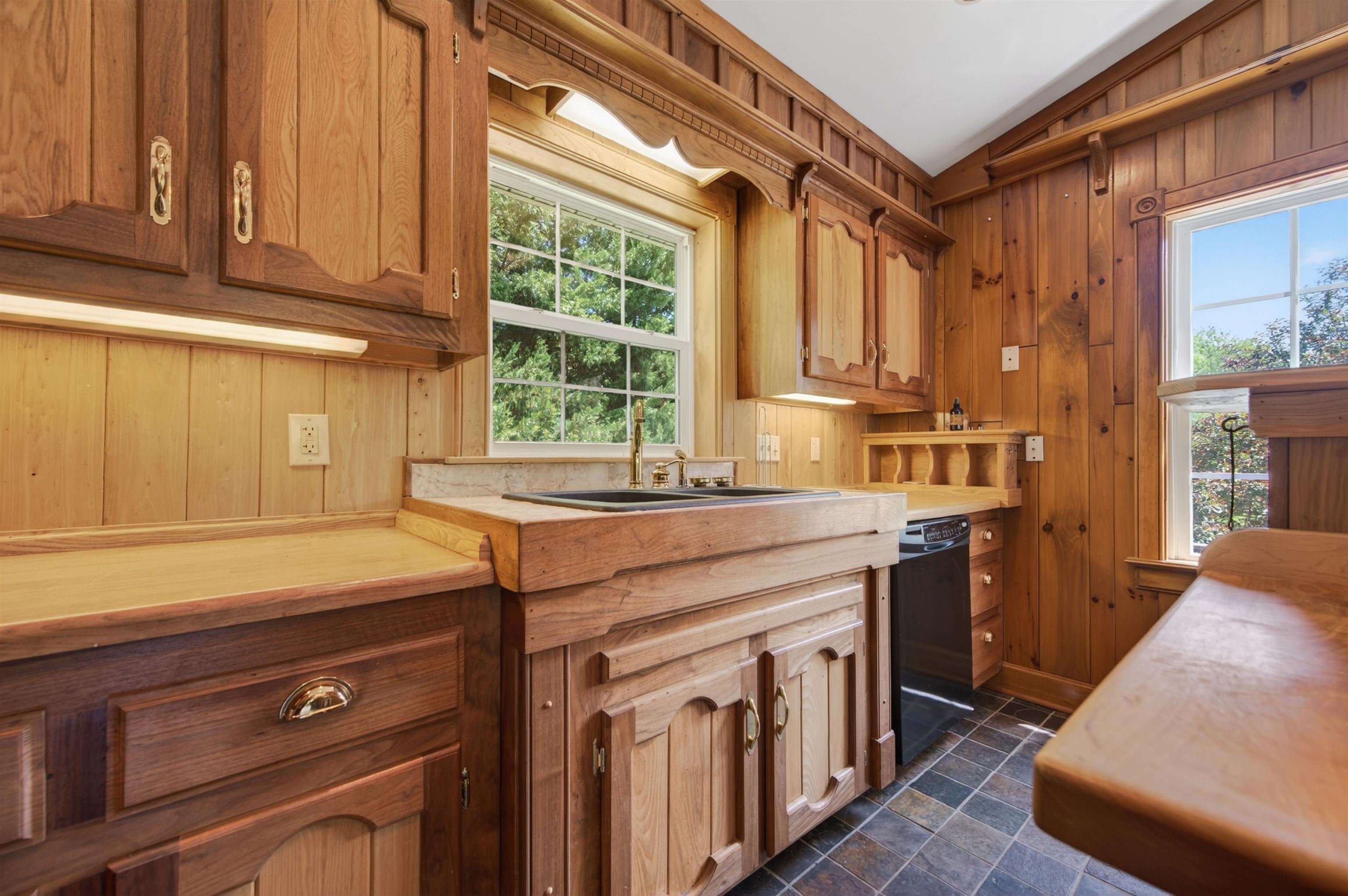 4120 Clarks Ferry Road Draper VA 24324