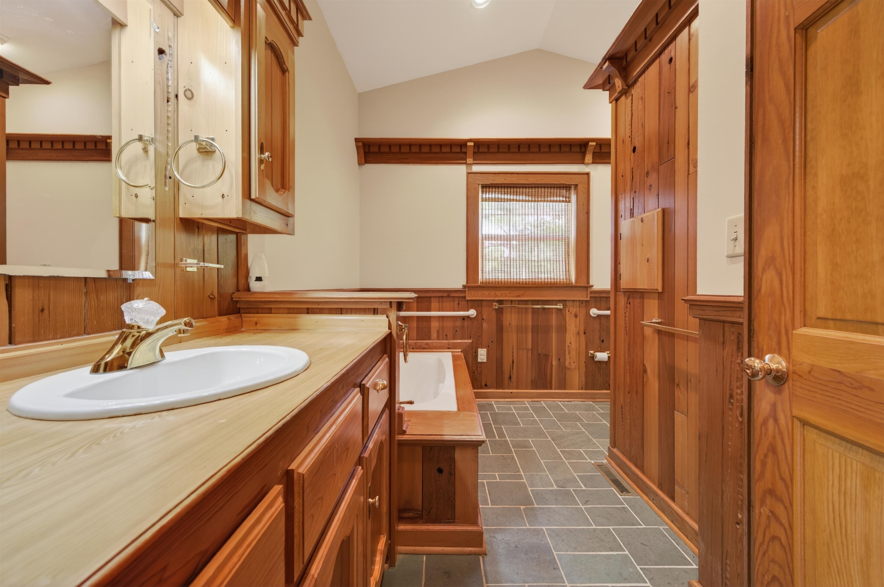 4120 Clarks Ferry Road Draper VA 24324